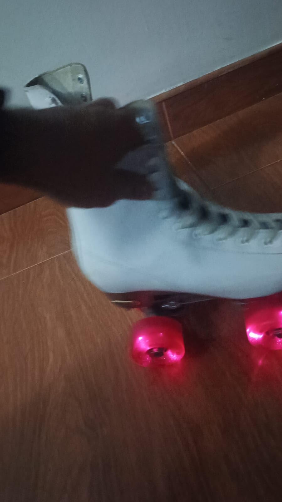 Chicago Skates Classic Quad Roller Skates for Women & Men - Durable & Top Performance, Adjustable High-Top Boots for Safe Indoor/Outdoor Roller Derby - 60mm PU Wheels & Semi-Precision Bearings customer photo 2