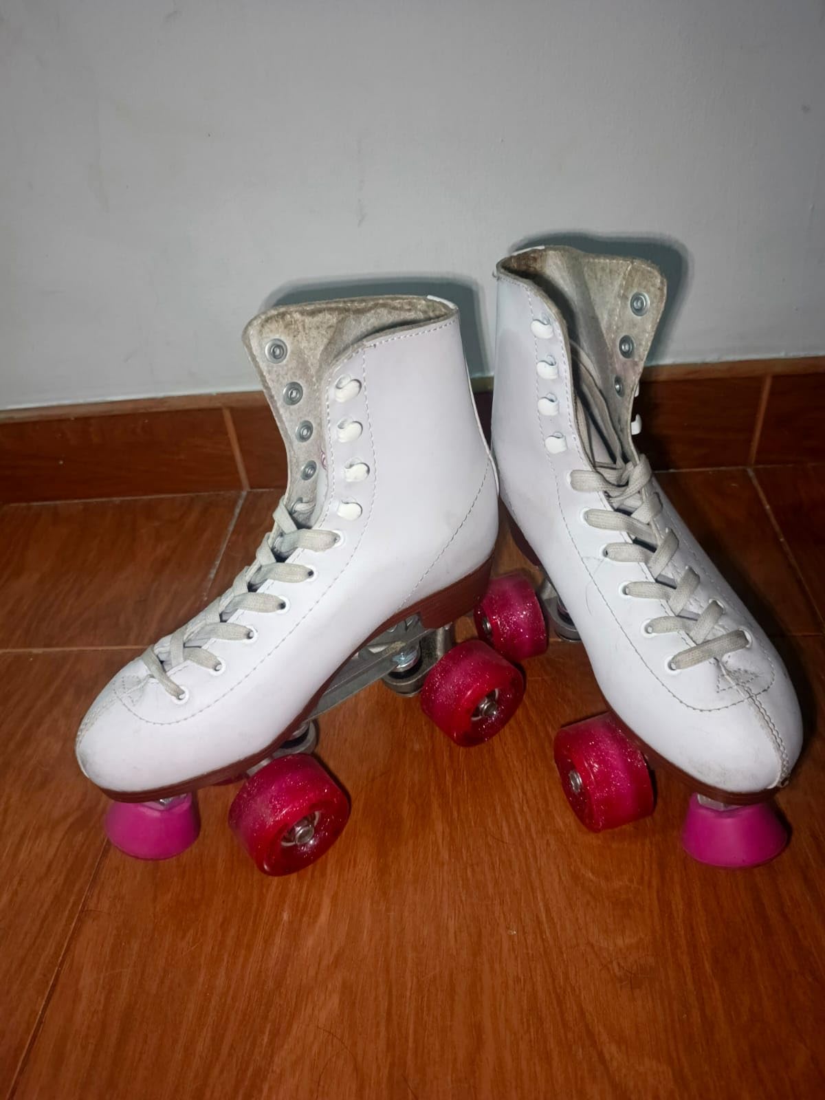 Chicago Skates Classic Quad Roller Skates for Women & Men - Durable & Top Performance, Adjustable High-Top Boots, 60mm PU Wheels & Semi-Precision Bearings customer photo 1