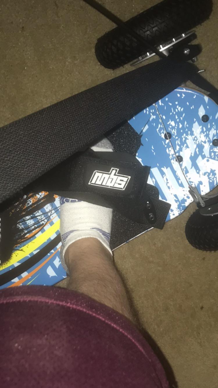 Atom 95X Mountainboard with Brake - Summer Snowboard Alternative customer photo 2