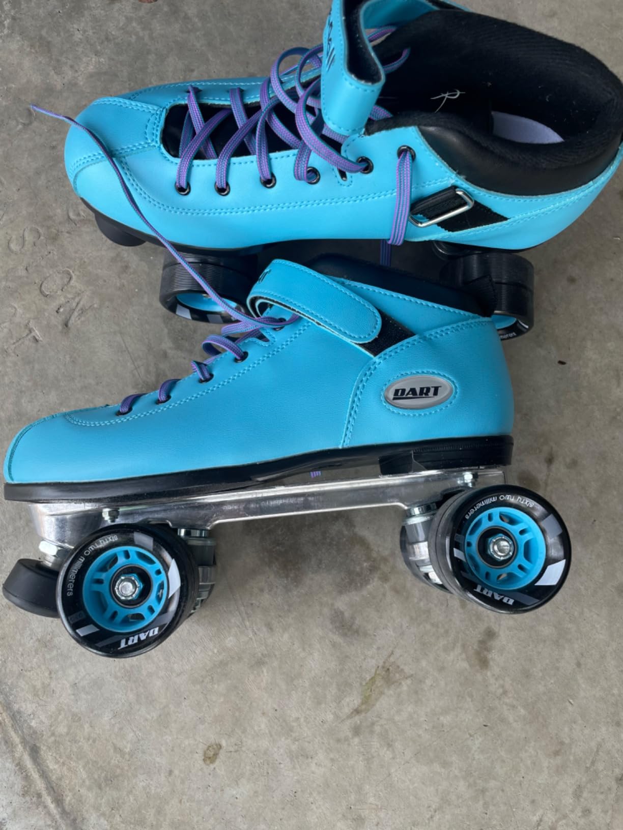 Riedell Dart Roller Skates for Men and Women | Colorful Ultra-Durable Speed Skate, Precision Fit and Matching Color Wheels, Roller Skates, ABEC-5 Bearings customer photo 1