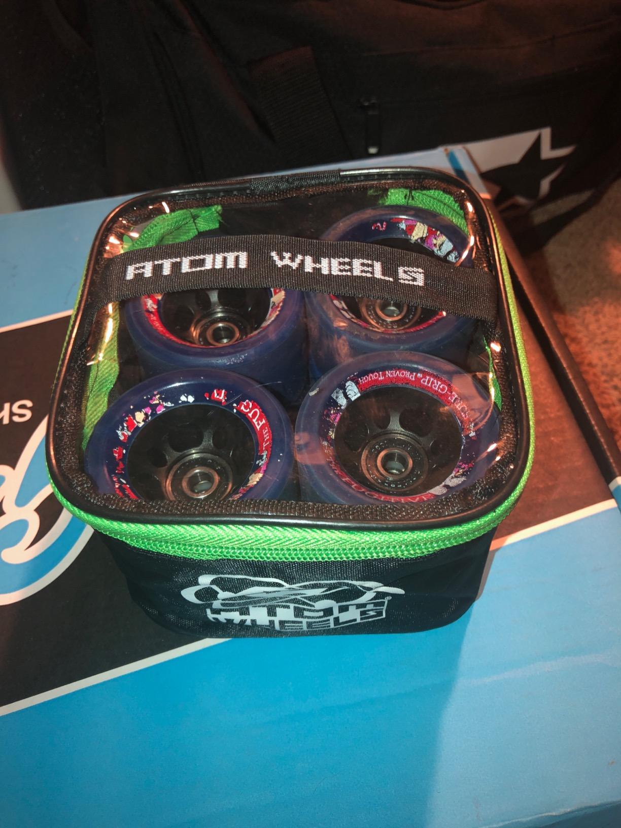 Atom Quad Wheel Bag customer photo 2