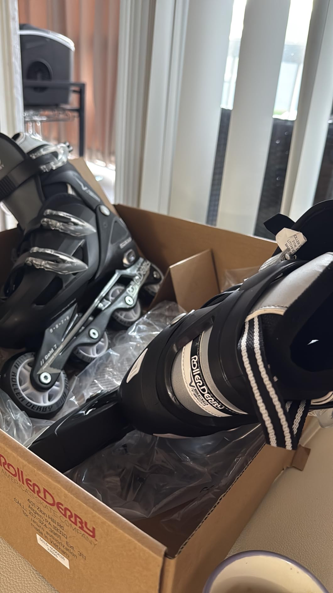 Roller Derby V-Tech 500 Adjustable Performance Inline Skates for Men, Women, Kids, Teens customer photo 1