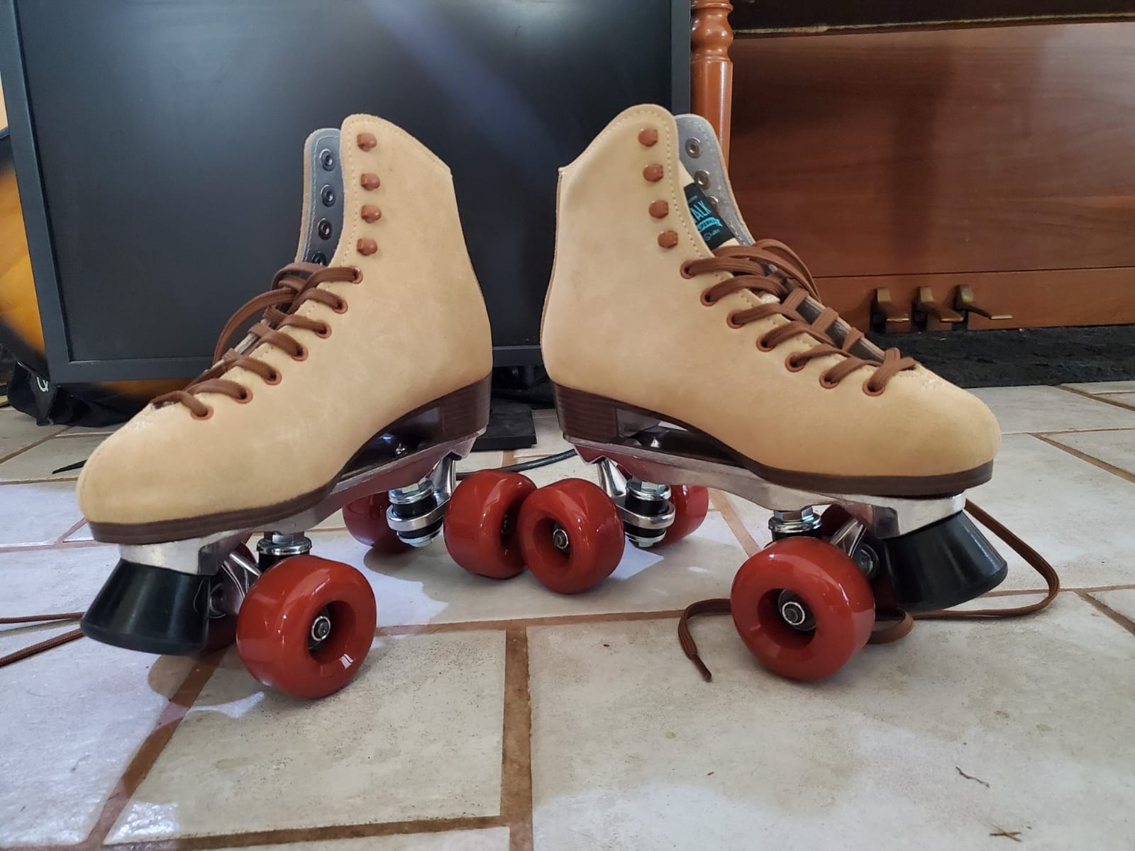 Sure-Grip 1300 Tan Suede Outdoor Roller Skates | Retro Boots with Durable Suede Leather & Polyurethane Aerobic 85A Pink Wheels - ABEC 3 Bearings & Super X Aluminum Plate customer photo 2