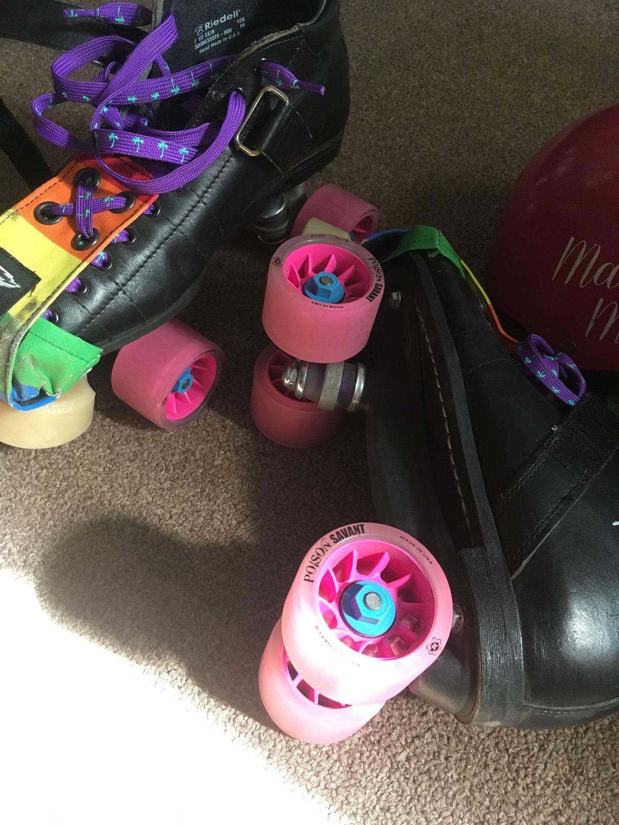 Atom Skates Poison Savant Skate Wheels Pink Set of 4 customer photo 1