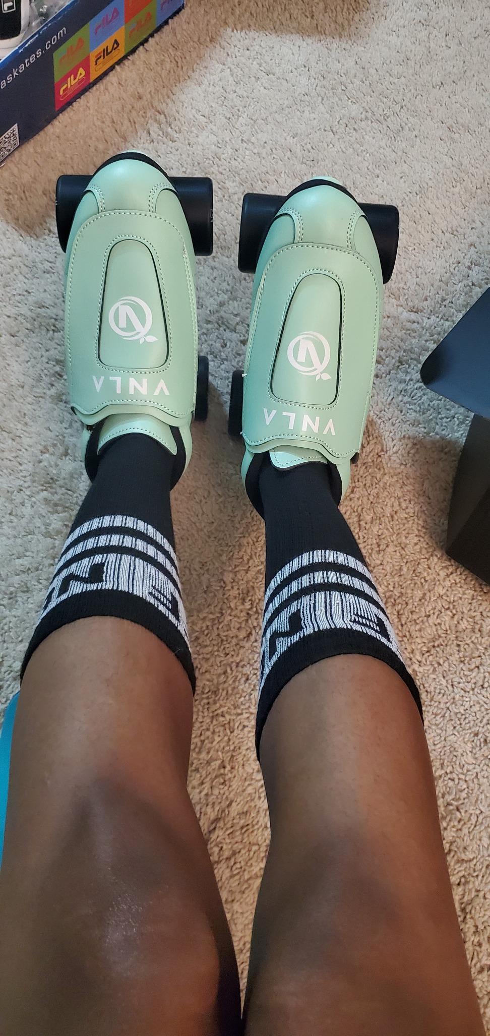 VNLA Junior Mint Jam Skates for Men and Women - Indoor Roller Skates use | For Tricks & Jam Skating - Mint Green - With Genuine Backspin indoor wheels - Reaction ABEC-9 Bearings customer photo 2