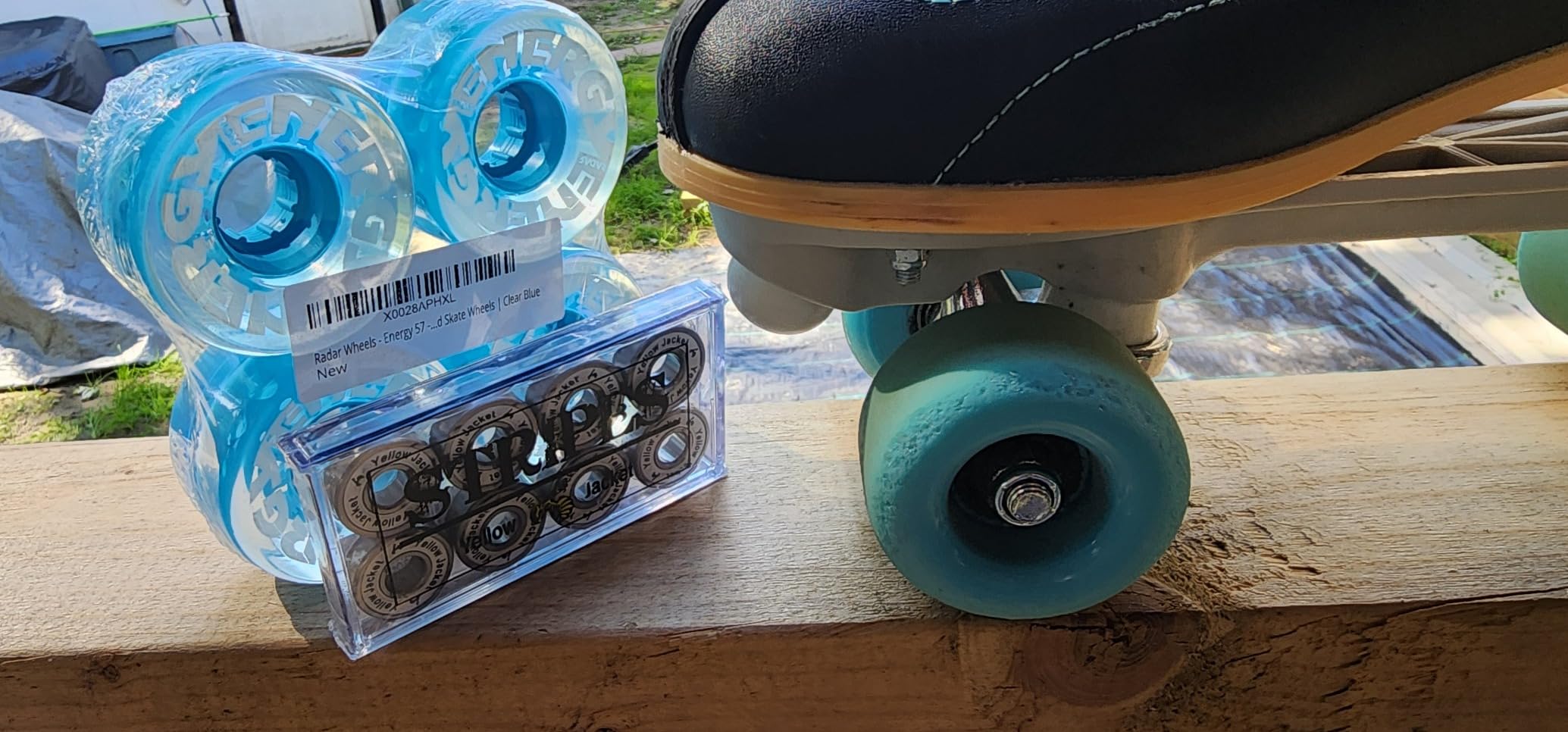 Yellow Jacket Premium Skateboard Bearings, Pro Longboard Bearings, 608, ABEC 11 (Pack of 8) customer photo 1