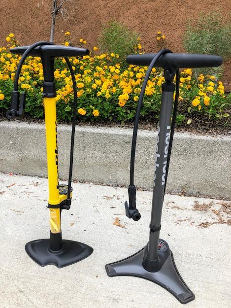 Topeak JoeBlow Sport III High-Pressure Bike Floor Pump – 160 PSI, Durable Steel Barrel, 3” Analog Gauge, TwinHead DX5 Pump Head, Long Hose, Ergonomic Handle, Fits Presta, Schrader, & Dunlop Valves customer photo 2