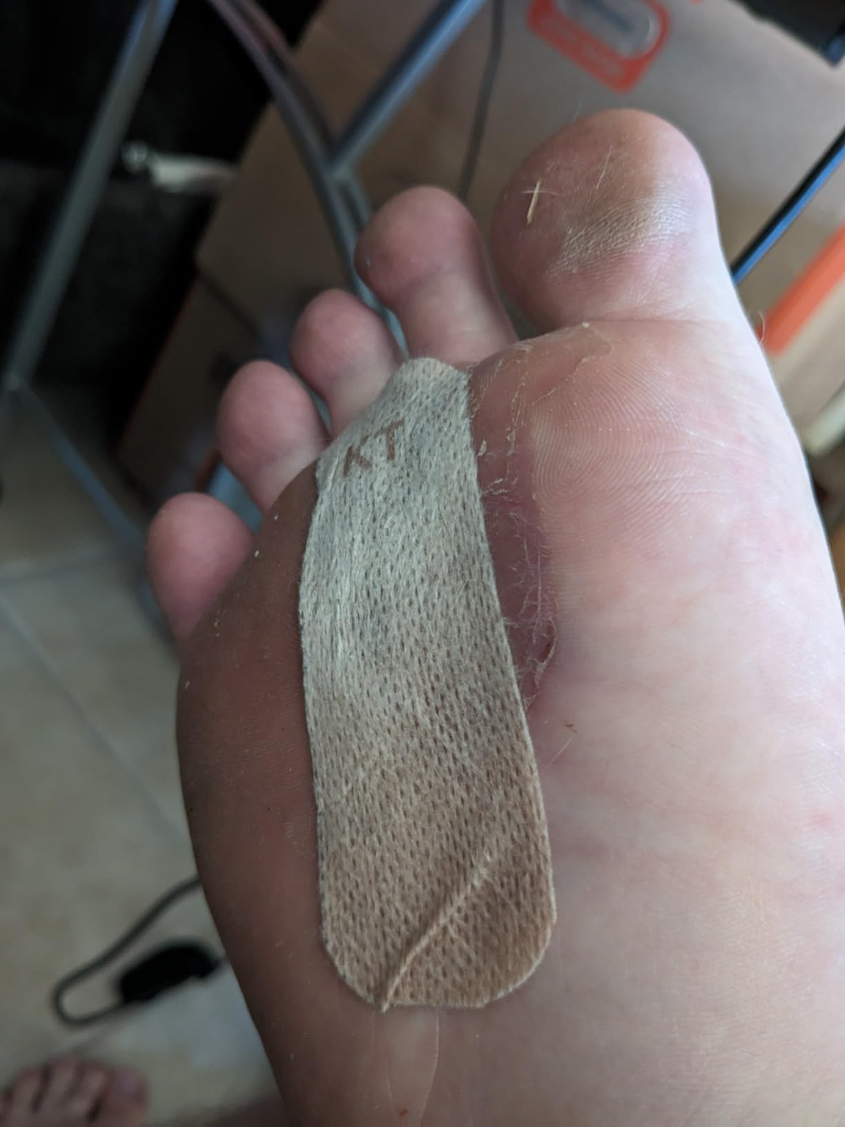 KT Health Blister Prevention Tape - 30 Precut Strips for Blister Protection, Strong Adhesive, Dermatologist Tested, Ideal for Athletes and Active Lifestyles - Beige customer photo 2