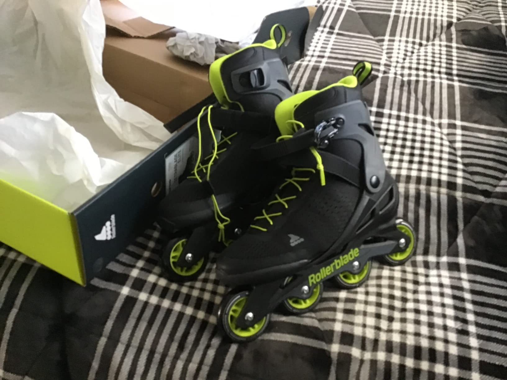 Rollerblade Zetrablade Elite Men's Adult Fitness Inline Skate, Black and Lime, Performance Inline Skates customer photo 1