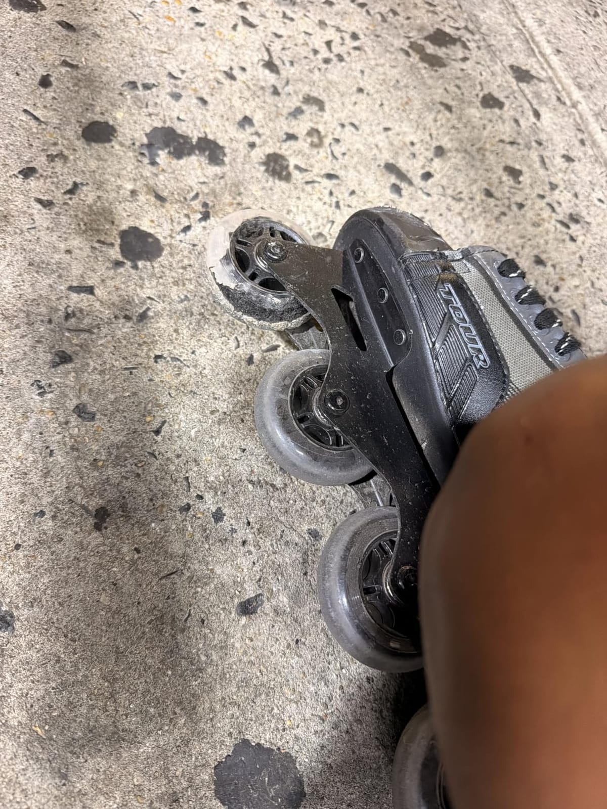 Inline Skate Wheels, 8 Pack 76mm 84A Replacement Wheels, Black | ABEC-7 Bearings for Smooth Rolling | Fits Roller Blades & Skates customer photo 2
