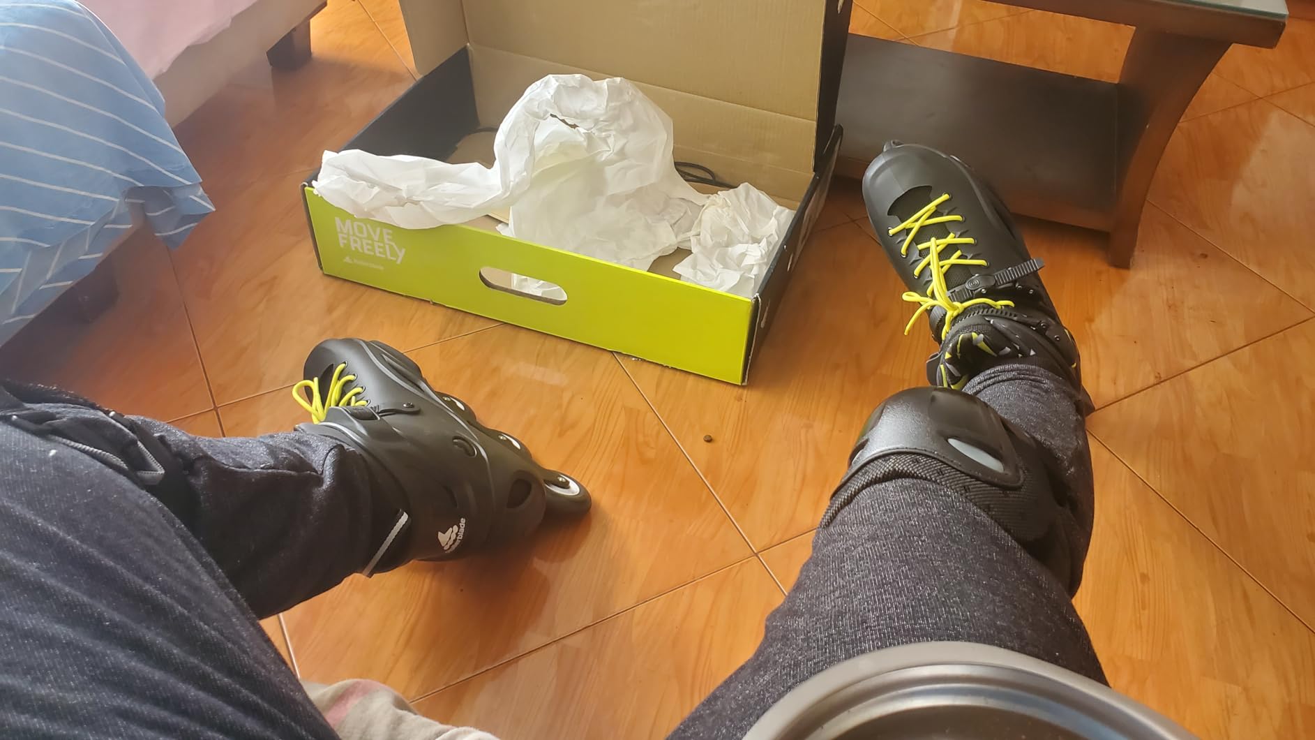 Rollerblade RB Cruiser Unisex Adult Fitness Inline Skate, Black/Neon Yellow, Urban Performance Inline Skates customer photo 1