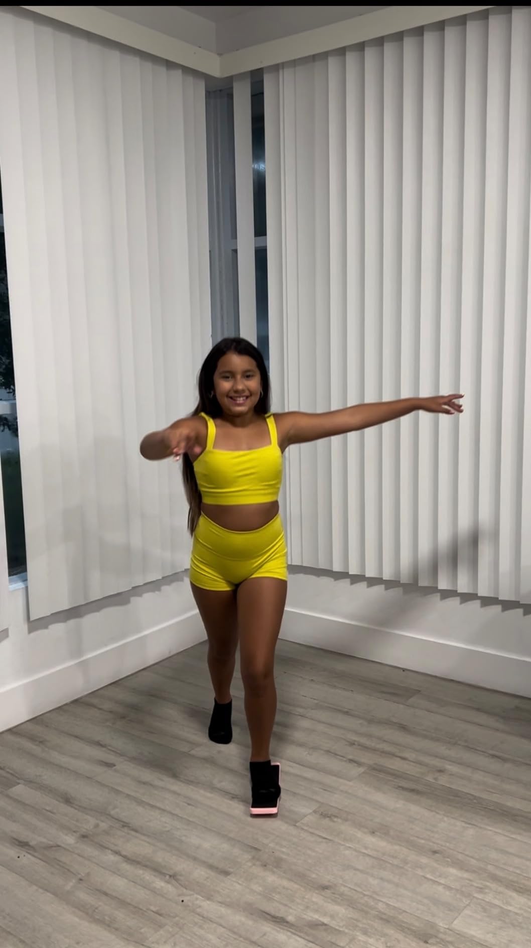 Turn Board for Dancers and Skaters, Ballet and Figure Skating Spinner | Off-ice trainer to improve spins, turns and balance for ballet, ice skating, cheer and gymnastics, all levels customer photo 1