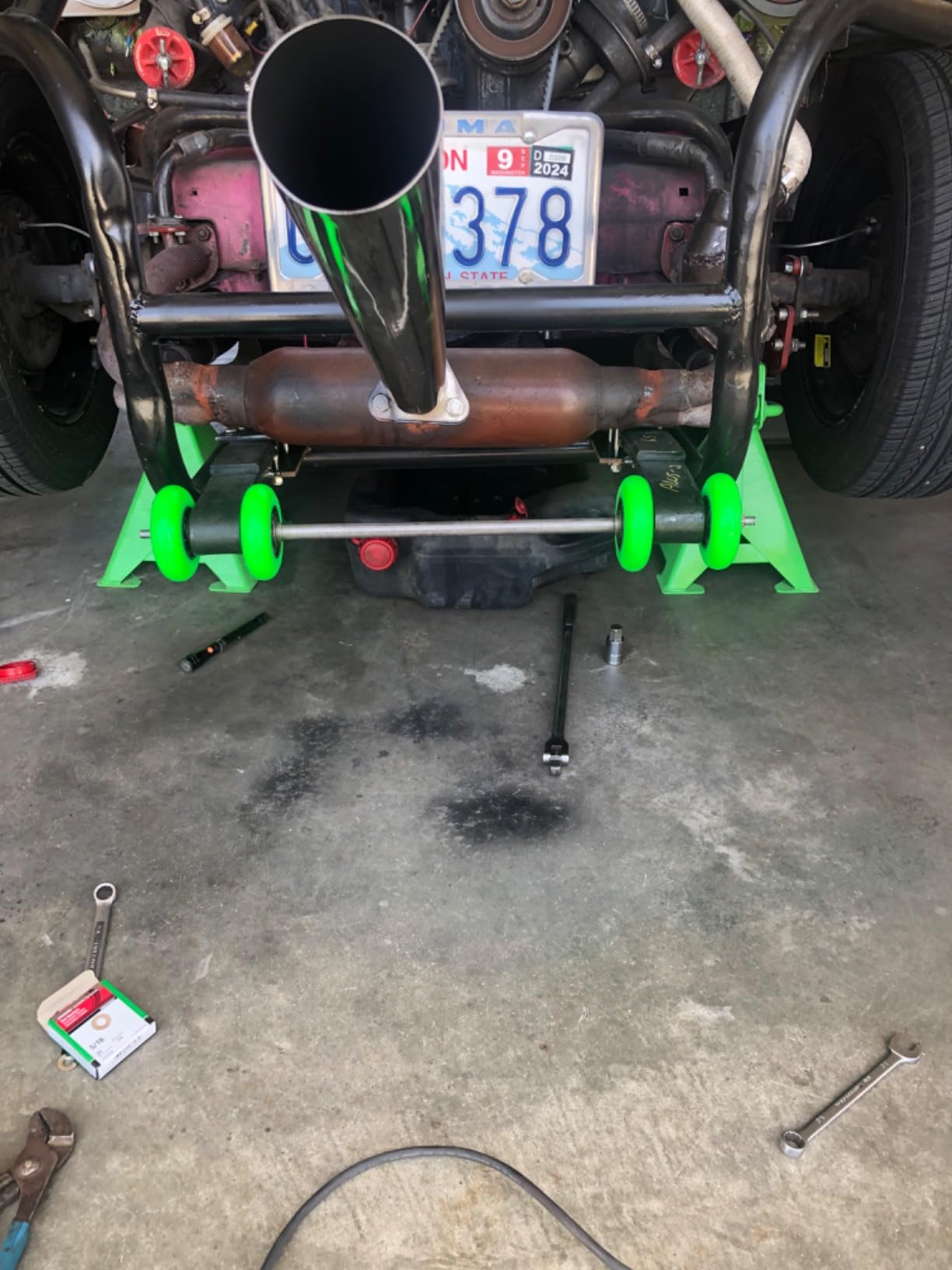 8-Pack Inline Skate Wheels, 85A, Indoor & Outdoor | Roller Hockey Wheels with ABEC-9 Bearings for Roller Blades, Scooters, and Luggage (64 mm / 70 mm / 72 mm / 76 mm / 80 mm) customer photo 1