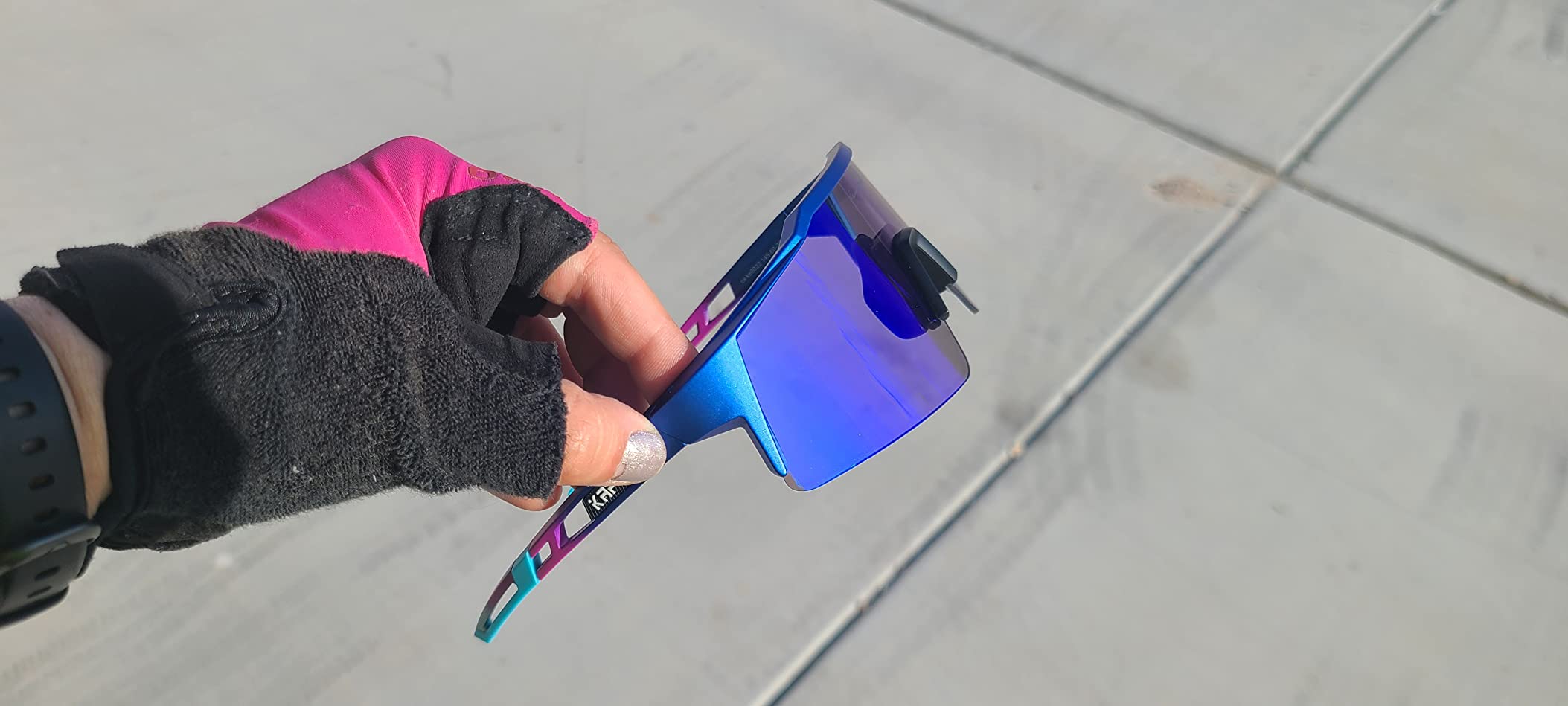KAPVOE Photochromic Cycling Glasses Clear Mountain Bike Glasses K9023 customer photo 1