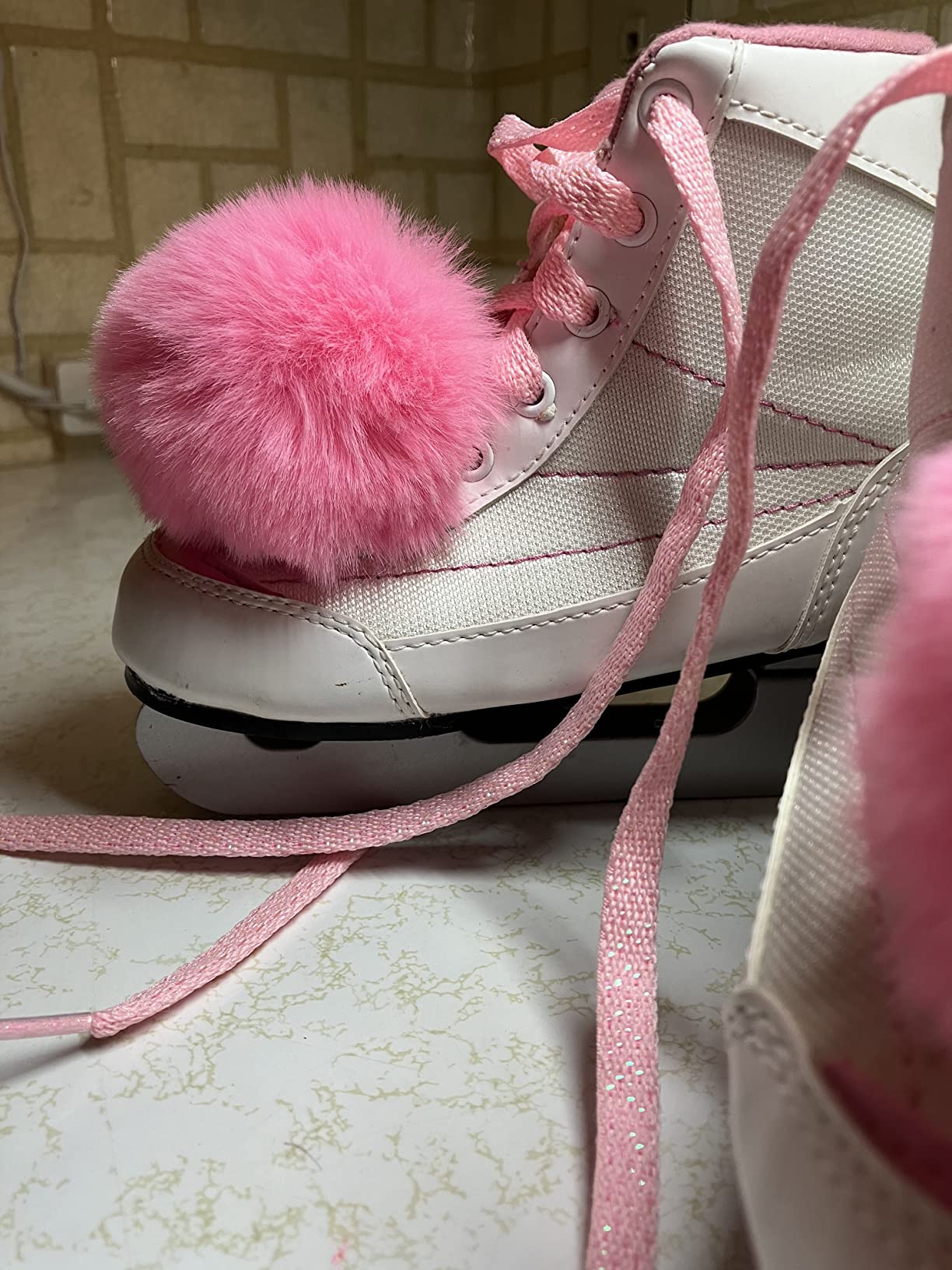 Cosmos 3 Pairs Roller Skate Pom Poms with Bells Tie-on Fluffy Pompoms with Shoelace Quad Roller Skates Accessories Colorful Cute Pom-poms Skates Decoration for Women (Pink, Hot Pink, Purple) customer photo 1