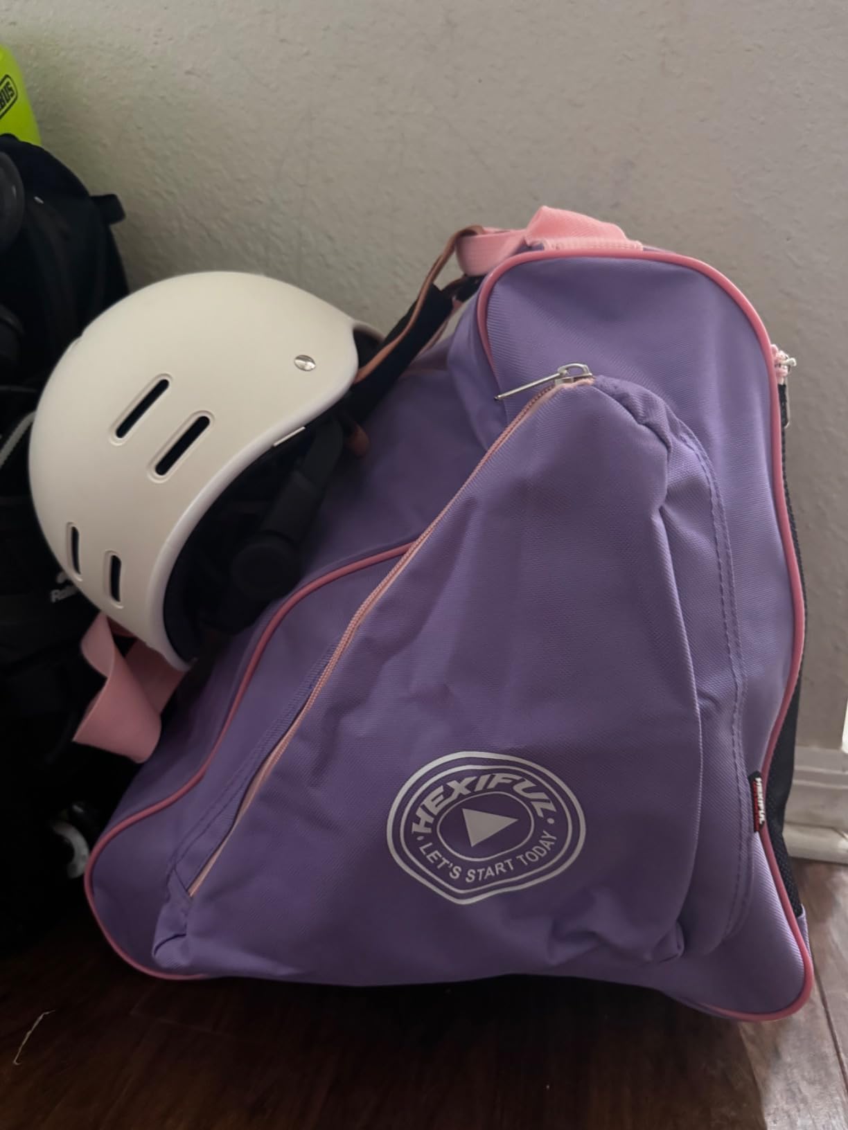 HEXIFUL Skate Bag for Ice, Inline, Roller & Quad Skates - Kids & Adults customer photo 1