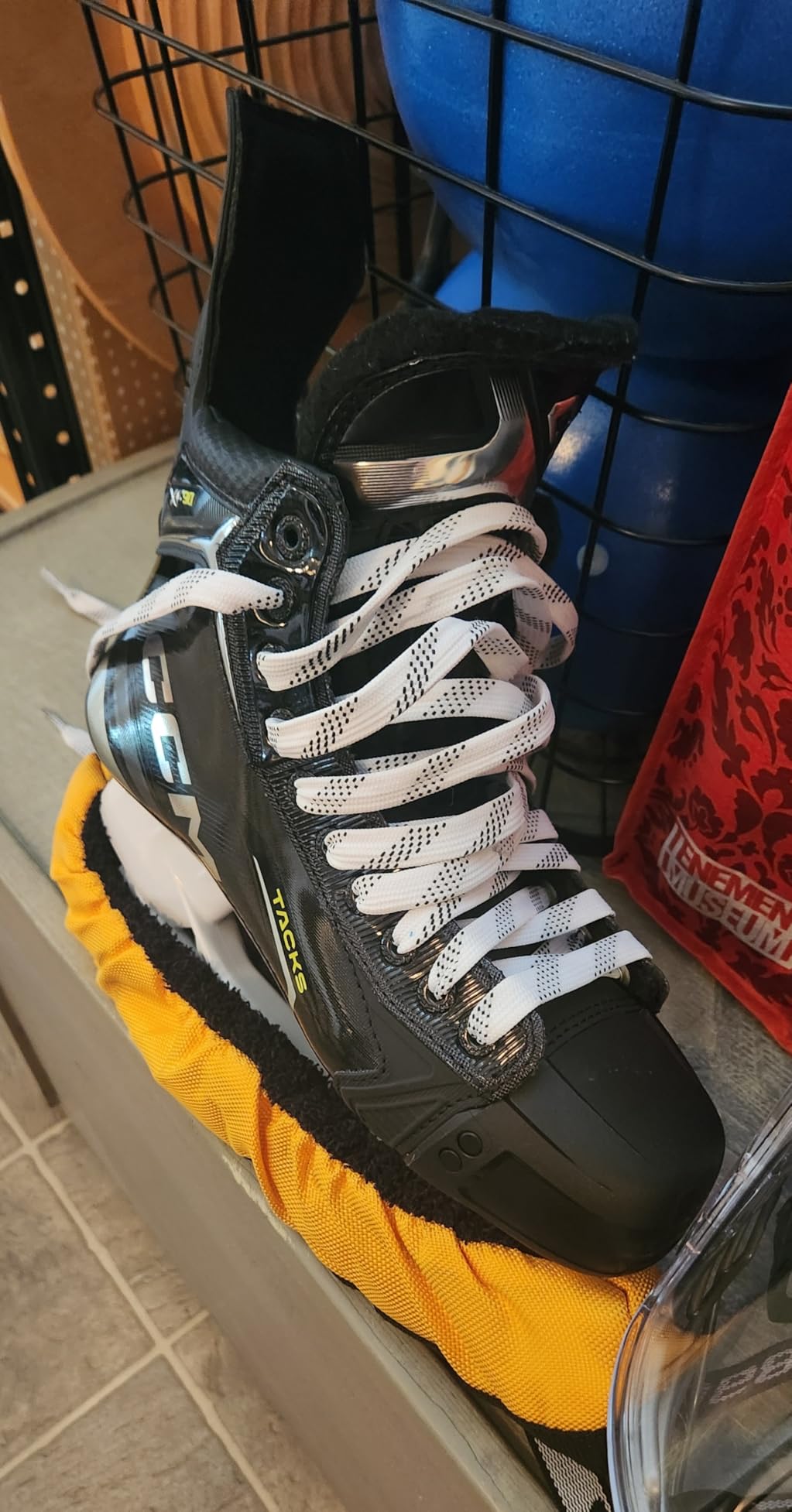 VPRO Hockey Laces Waxed, Hockey Skate Laces - One Pair - Size/Color Choice (72, 84, 96, 108, 120, 130) customer photo 1