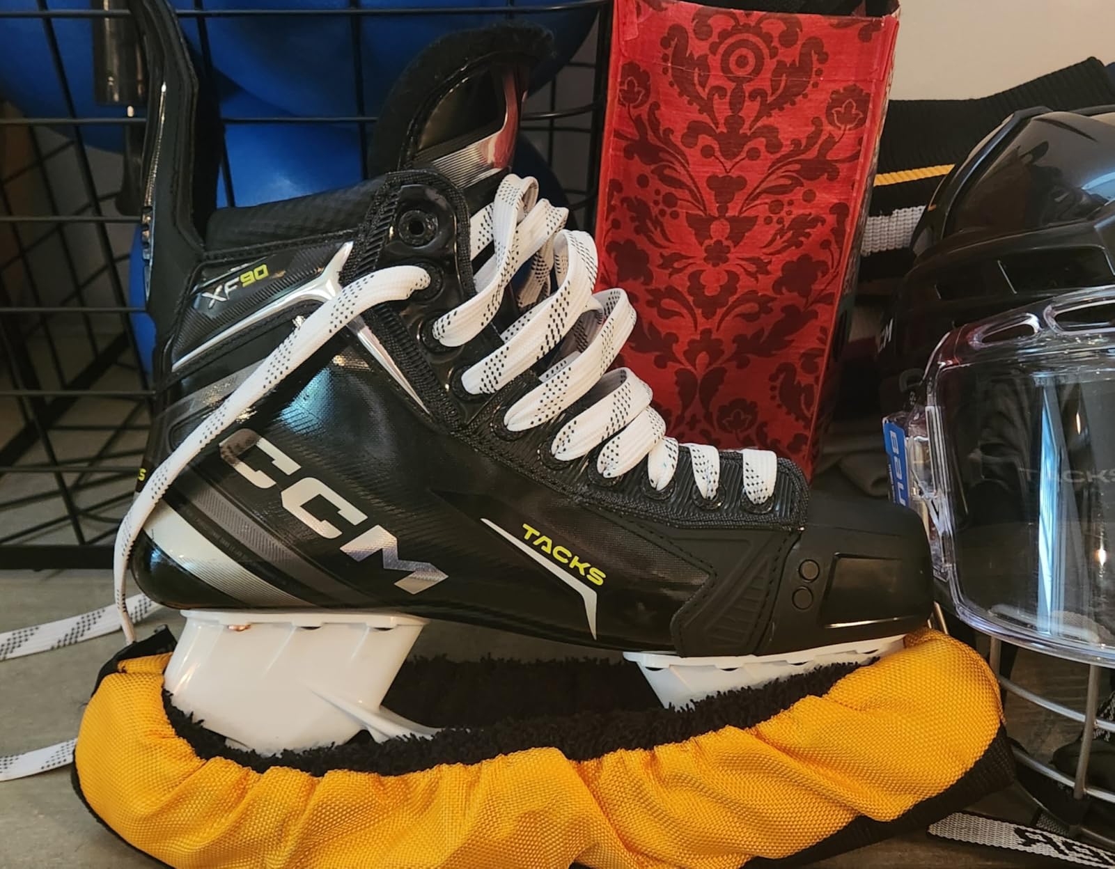 VPRO Hockey Laces Waxed, Hockey Skate Laces - One Pair - Size/Color Choice (72, 84, 96, 108, 120, 130) customer photo 2