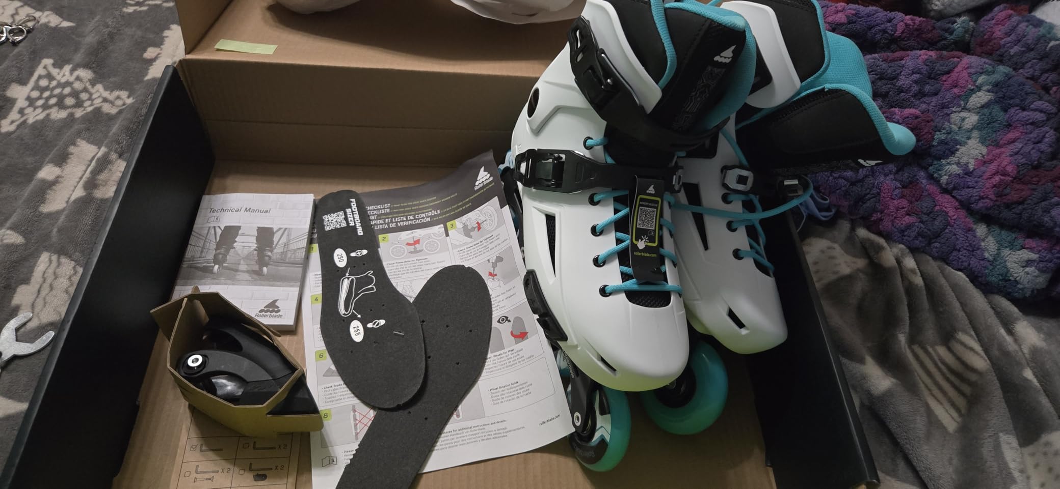 Rollerblade Lightning Women's Urban Inline Skate, White and Aqua customer photo 2