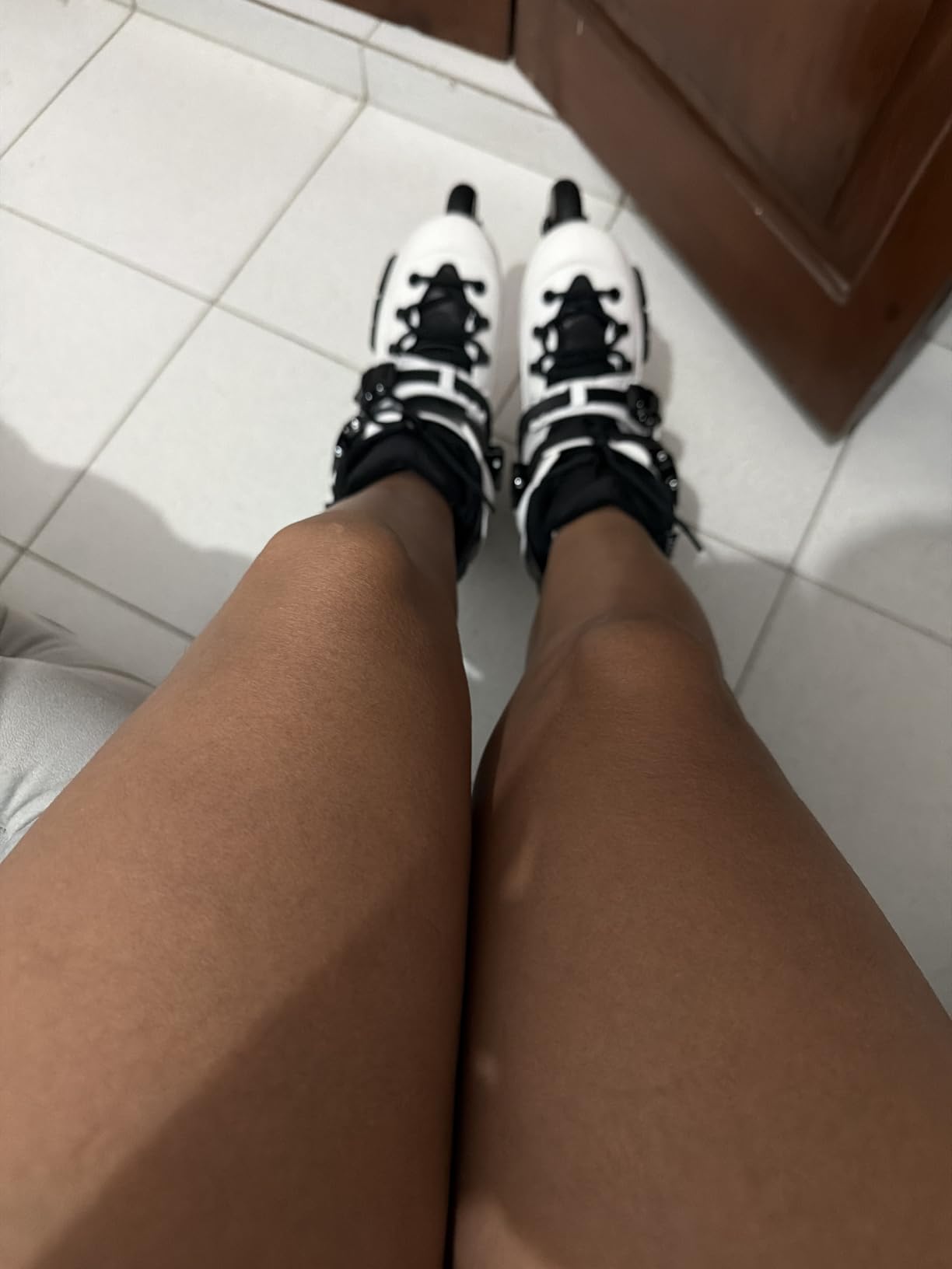 FlyingEagle F6 Falcon Pro Unisex Inline Roller Skates, Hard Boot Support, Replaceable Side Protector, Rockerable Axles, CNC 6000 Aluminum Frame, 85A SHR Wheels, ABEC-7 Bearings customer photo 2