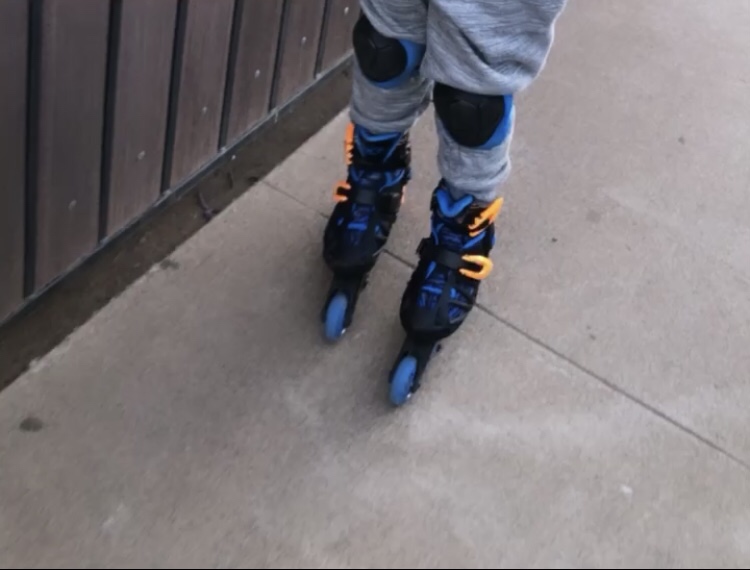 Roller Derby Tracer Adjustable Inline Skates for Boys, Girls, Kids, Beginners customer photo 2