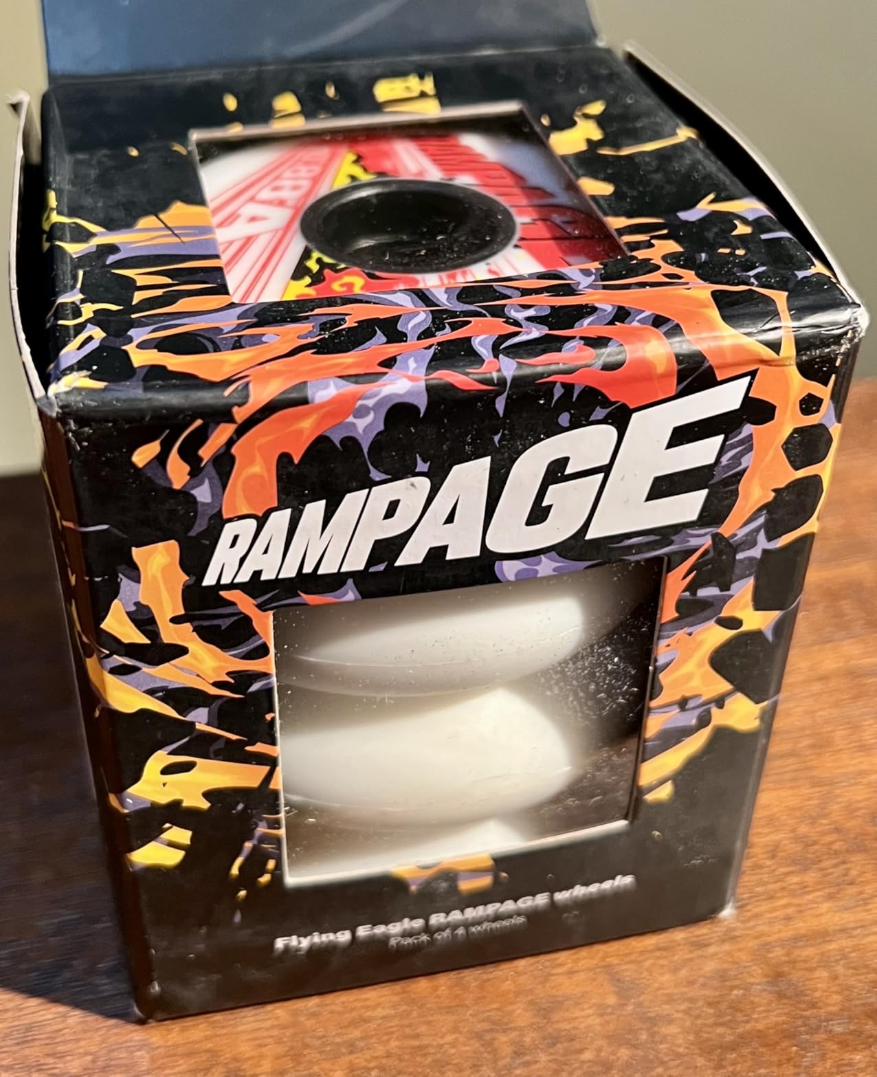 Flying Eagle Rampage Wheels for Skates - Inline Skates Men & Women for Urban Freeskating, Inline Skate Wheels, Outdoor Skate Wheel Replacement, 88A Hardness, Pack of 4, White, 76 MM customer photo 1