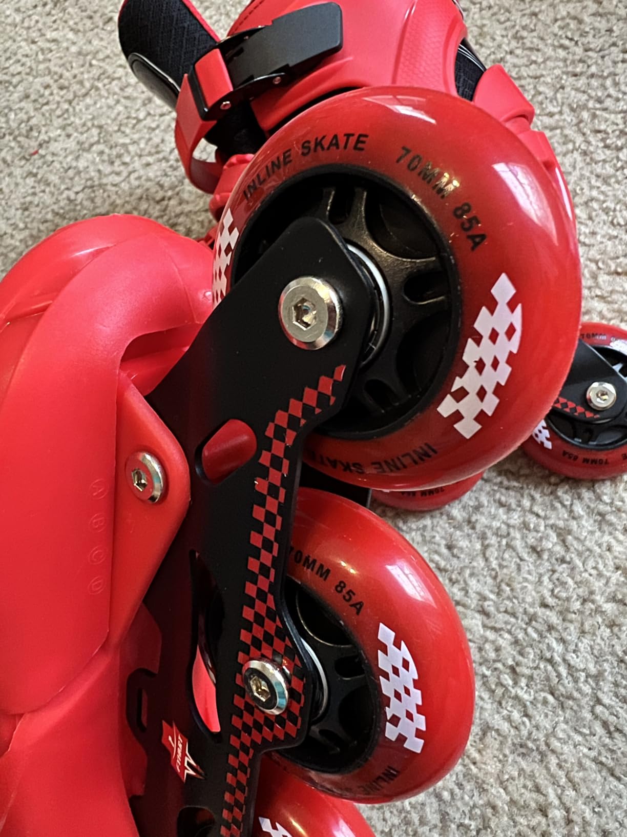 Adjustable Toddler Kids Inline Skates for Boys Girls Beginners customer photo 1