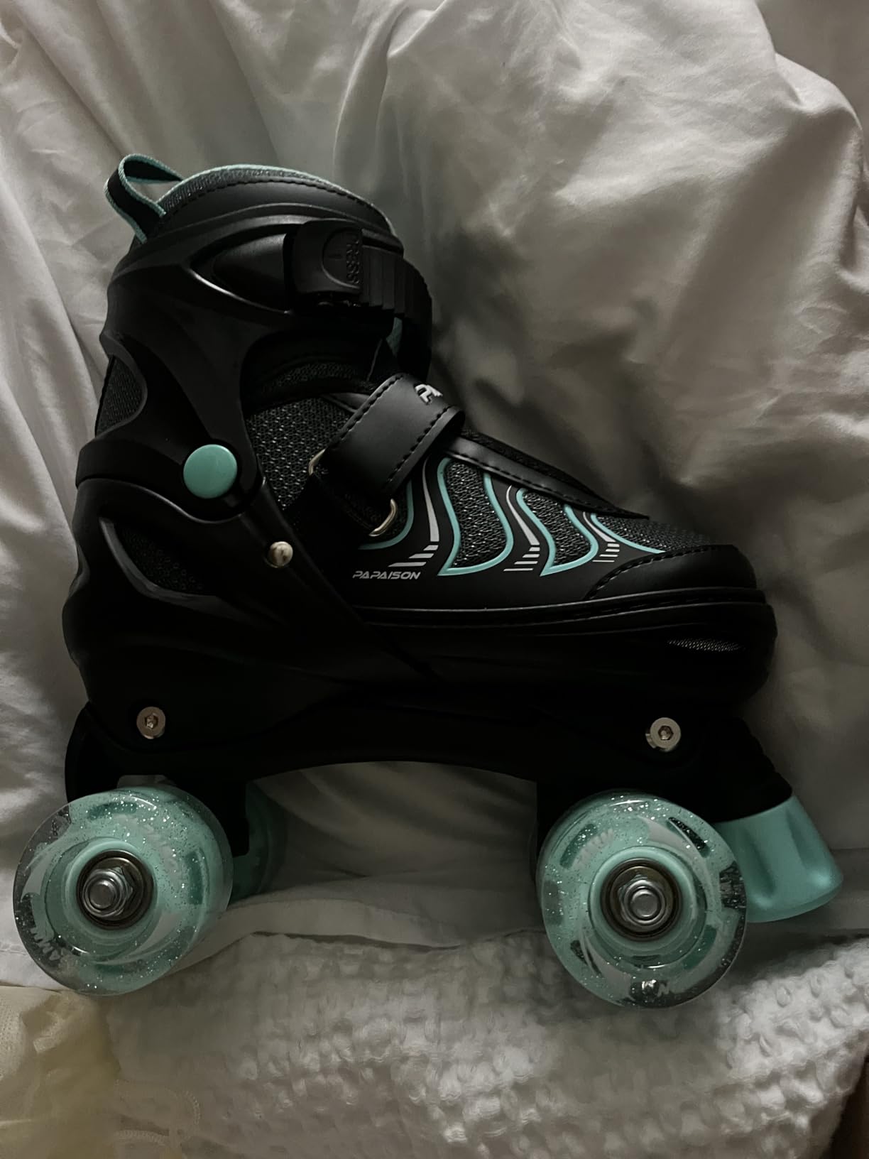 PAPAISON Roller Skates for Girls Ages 8-12, Adjustable Size Youth Women Quad Skates with Light up Wheels Indoor Outdoor customer photo 2