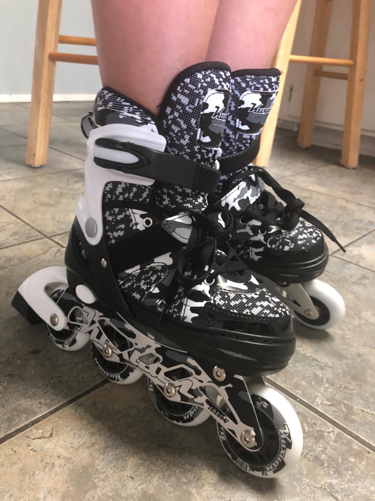 Kuxuan Boys Adjustable Inline Skates with Light up Wheels, Fun Illuminating Skates for Kids Girls Youth customer photo 1