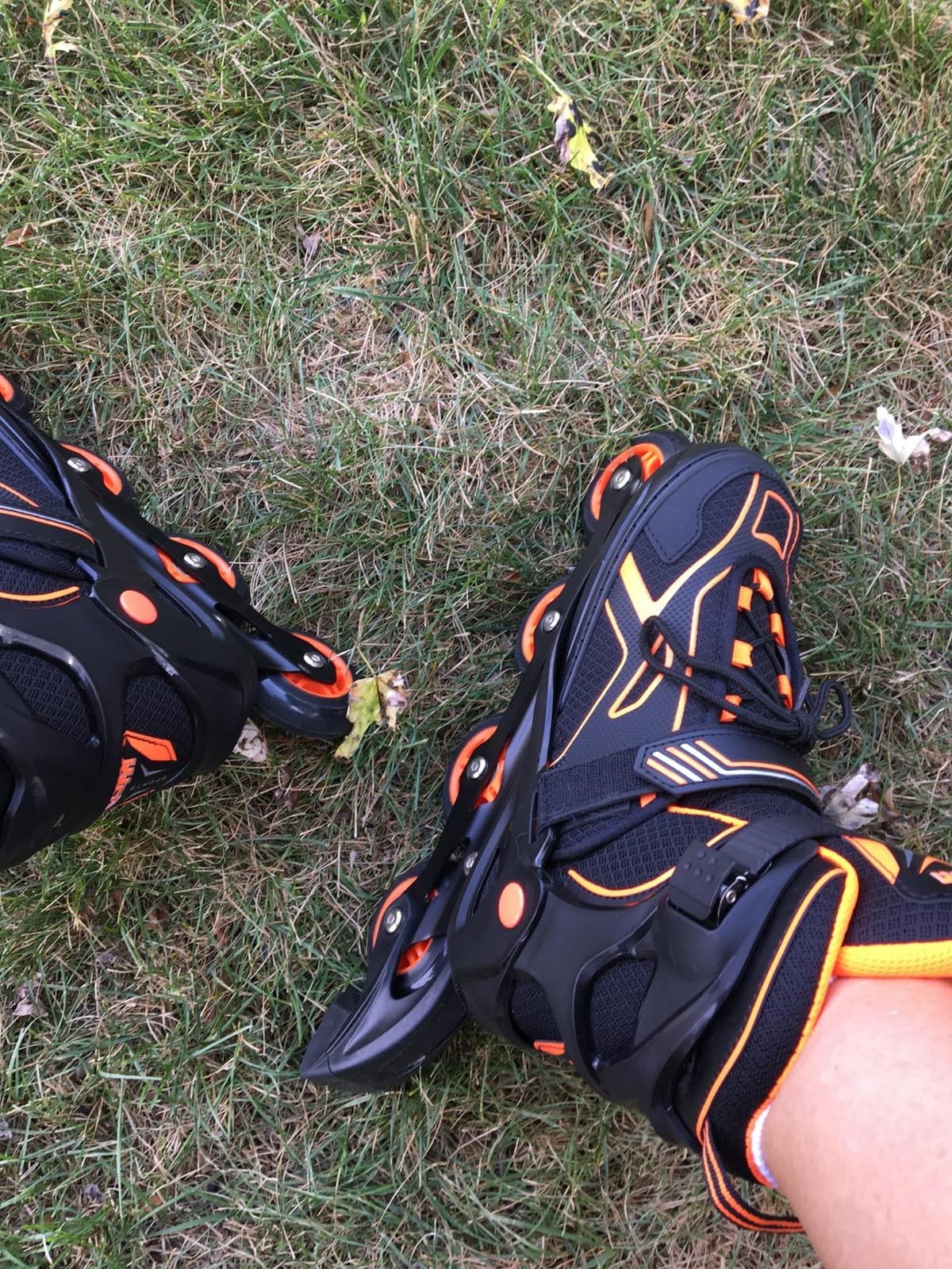 2PM SPORTS Torinx Inline Skates for Kids Boys Girls Ages 5-8 8-12 4-6 6-12 with Light Up Wheels, Adjustable Kids Roller Skates Blades for Adults Men Women Beginners Youths customer photo 1