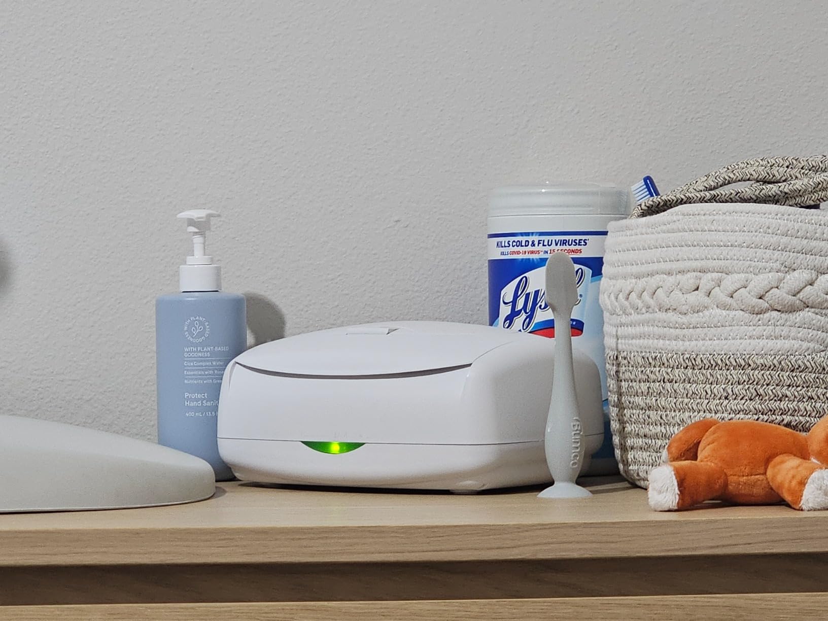 Prince Lionheart Ultimate Wipes Warmer with an Integrated Nightlight |Pop-Up Wipe Access. All Time Worldwide #1 Selling Wipes Warmer. It Comes with an everFRESH Pillow System that Prevent Dry Out. customer photo 2
