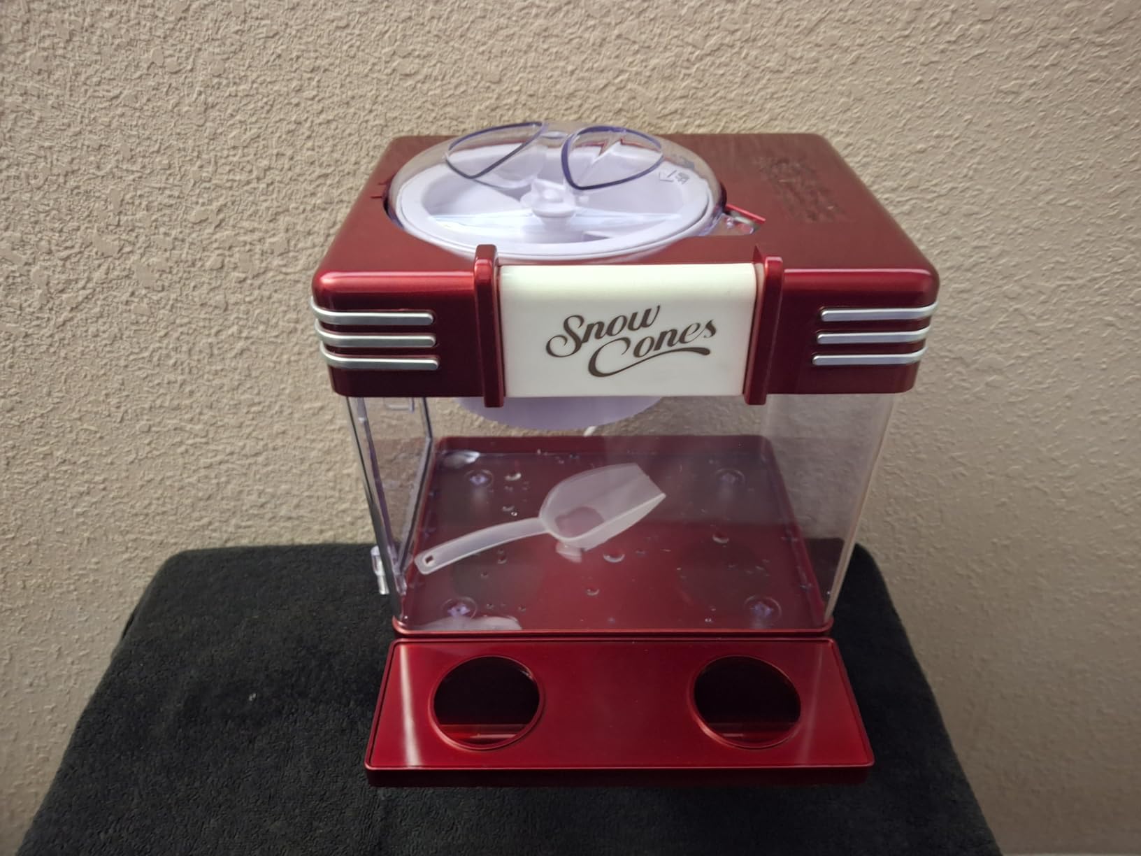 Nostalgia Snow Cone Shaved Ice Machine - Retro Table-Top Slushie Machine Makes 20 Icy Treats - Includes 2 Reusable Plastic Cups & Ice Scoop - Retro Red customer photo 2