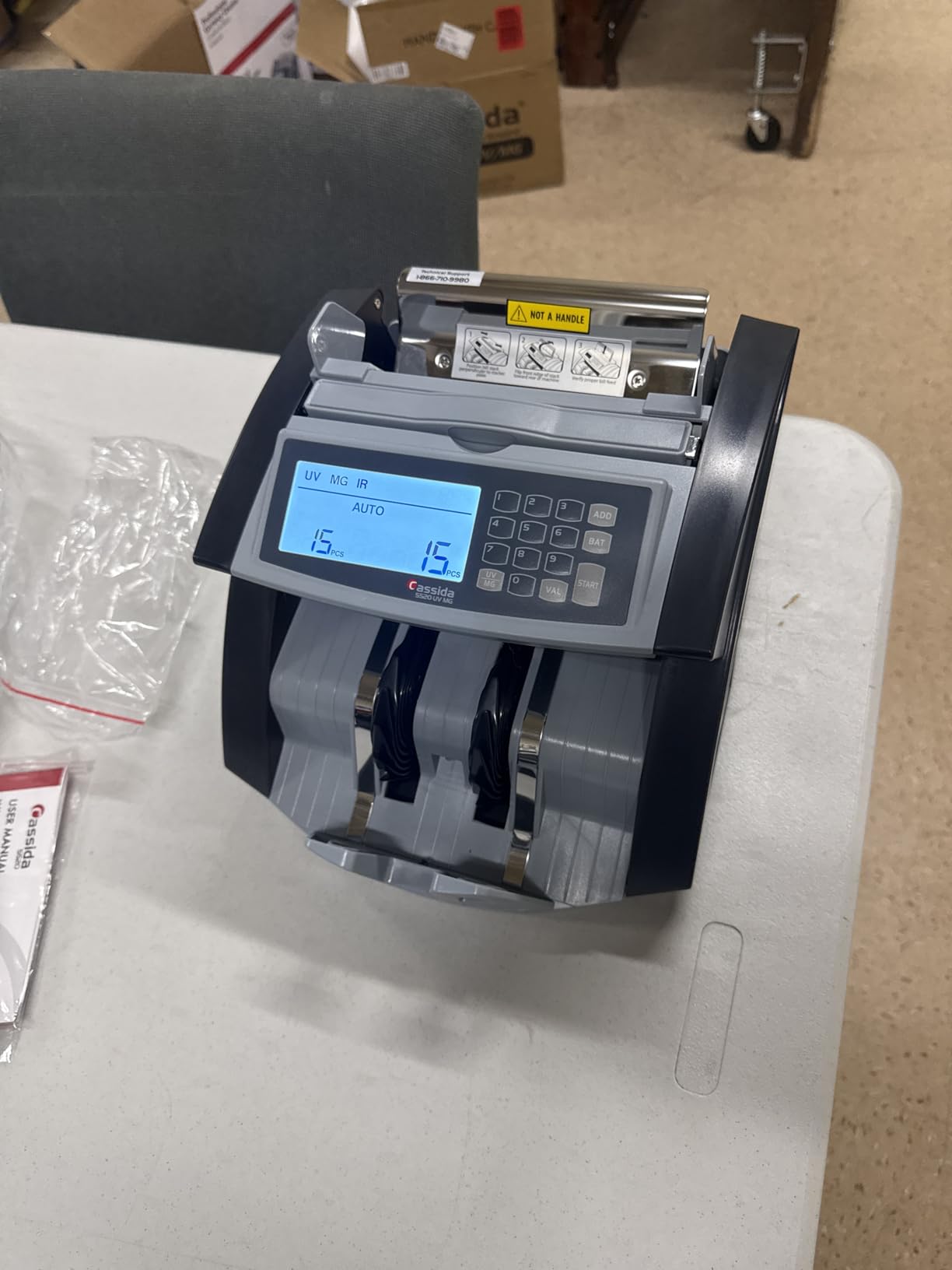 Cassida 5520 UV/MG - USA Money Counter with ValuCount, UV/MG/IR Counterfeit Detection, Add and Batch Modes - Large LCD Display & Fast Counting Speed 1,300 Notes/Minute customer photo 2