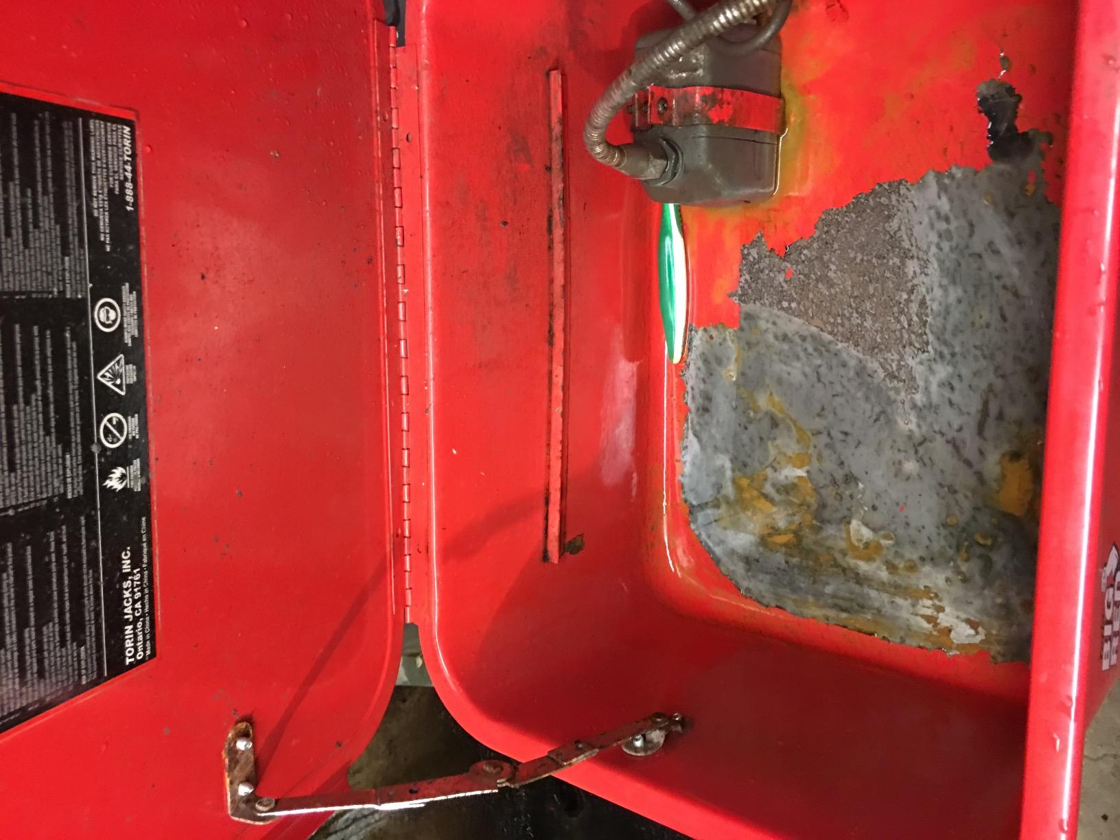 BIG RED T10035 Torin Portable Steel Cabinet Parts Washer with 110V Electric Pump, 3.5 Gallon Capacity, Red customer photo 1
