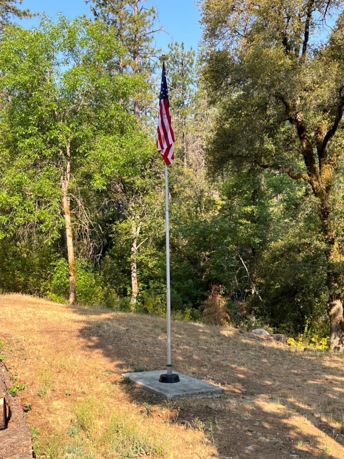 TITAN TELESCOPING FLAGPOLE, 20ft Silver - Made in The USA Heavy Duty Flag Pole Kit, Anodized Aluminum Telescoping Flag Pole, 4 x 6 American Flag, Hardware for 2 Flags, Assembly Instructions Included customer photo 2