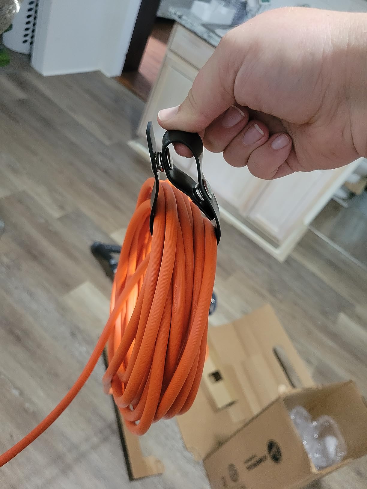 Hoover Commercial PortaPower Lightweight Canister Vacuum Cleaner customer photo 2