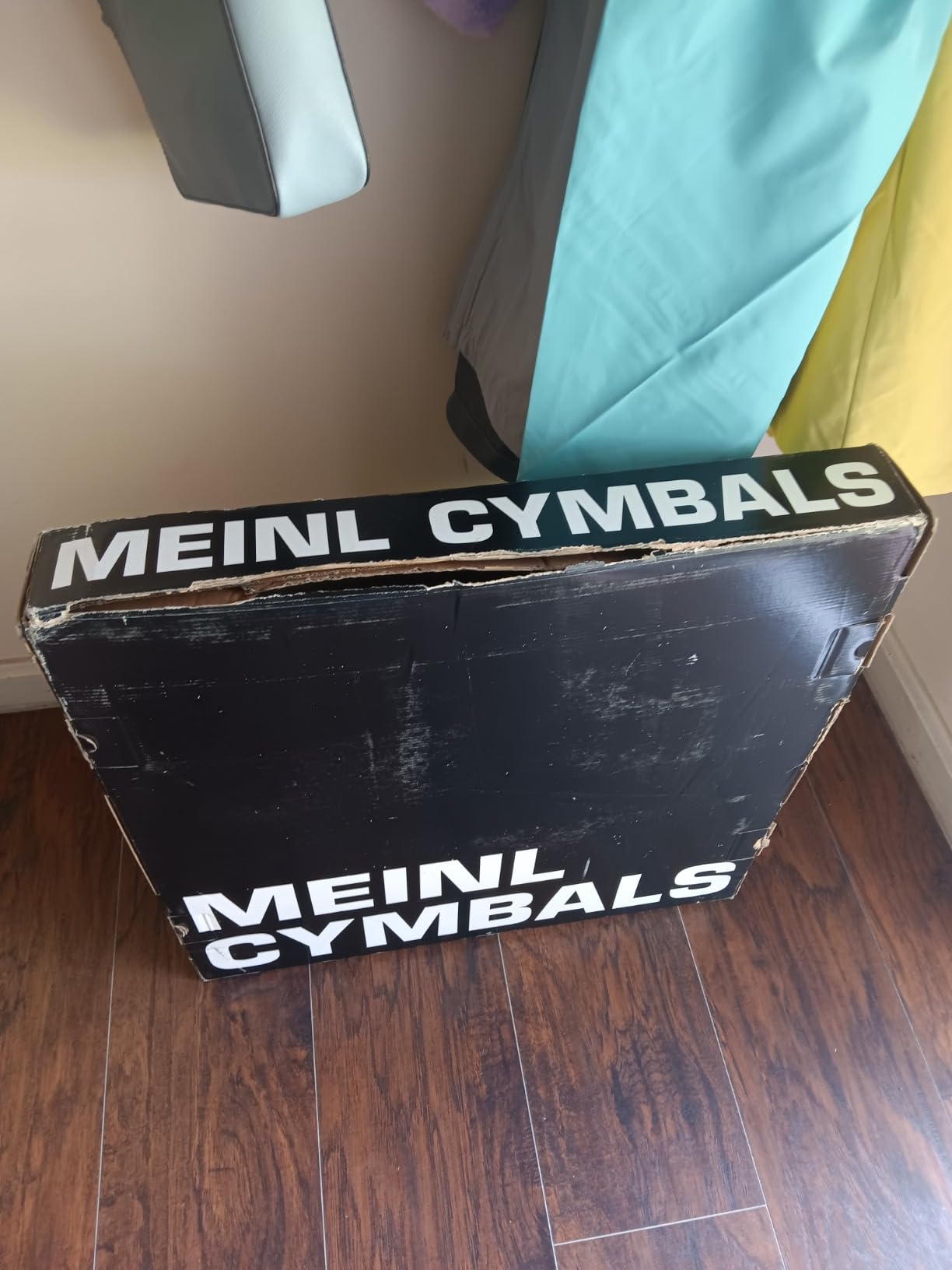 Meinl Cymbal Set Box Pack with 14” Hihats, 18” Crash/Ride, Plus a FREE 14” Crash – HCS Traditional Finish Brass – Made In Germany, TWO-YEAR WARRANTY (HCS1418+14C) customer photo 1
