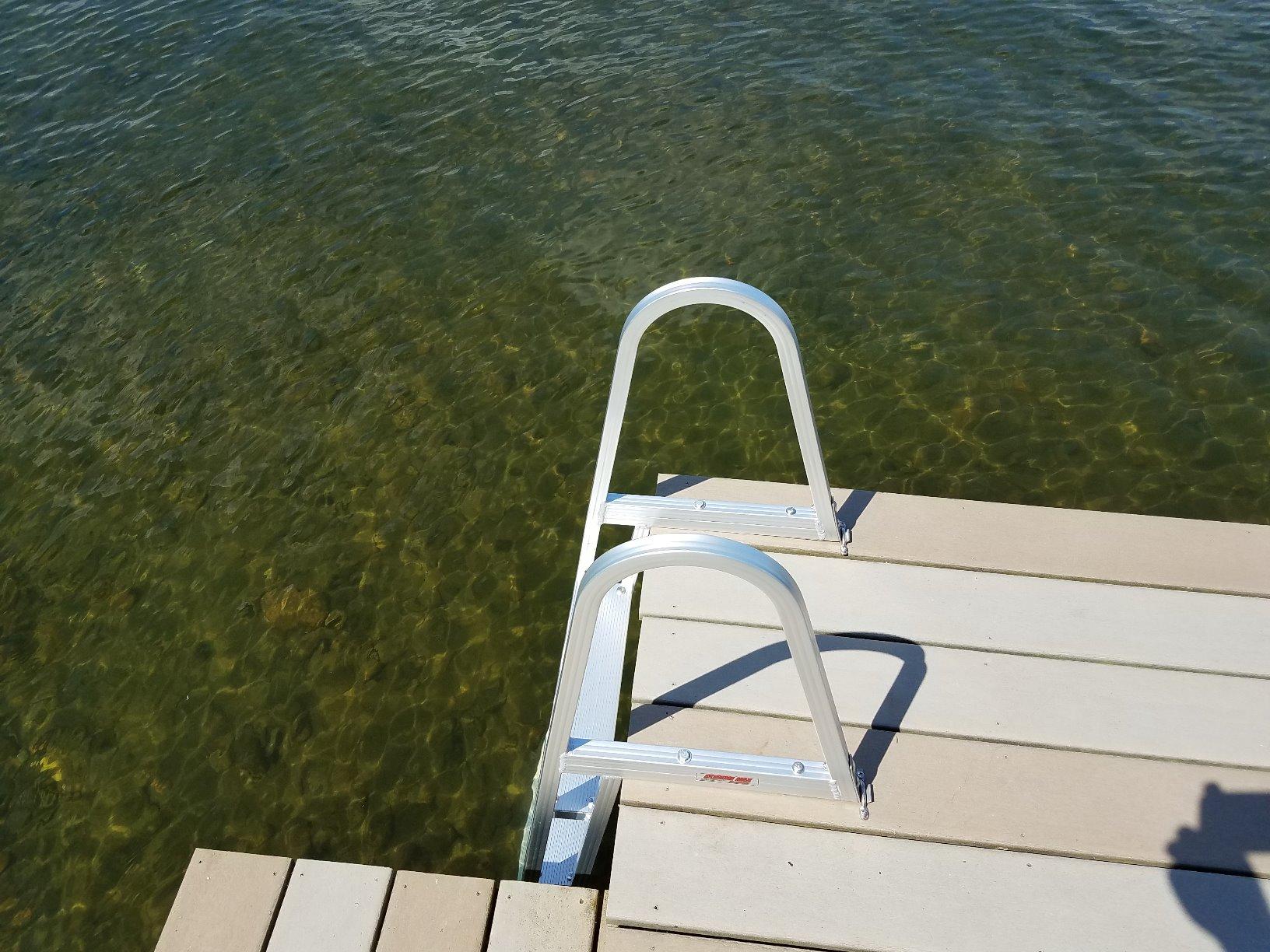 Extreme Max 3005.3377 Heavy-Duty Aluminum Pontoon & Dock Ladder with 15.75