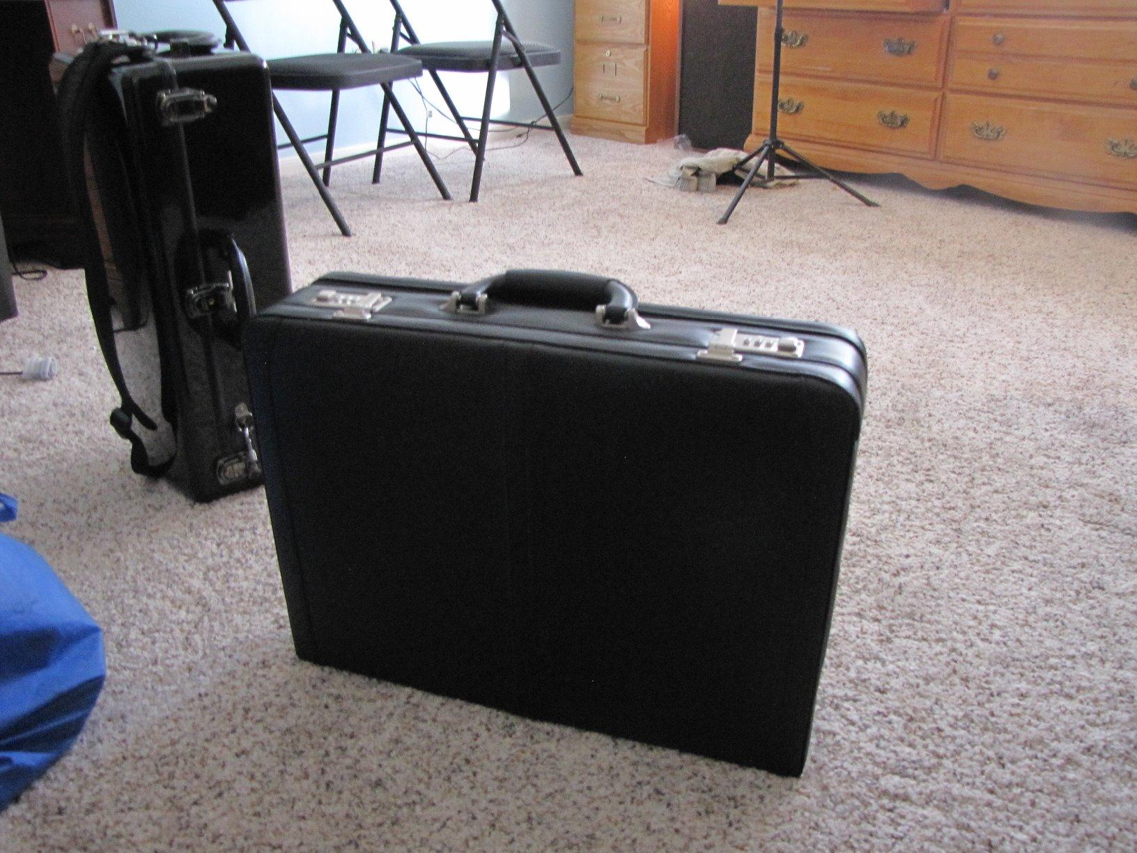 Alpine Swiss Mens Briefcase | Expandable Genuine Leather Attache Briefcase For Men | Dual Combination Lock Business Case customer photo 1