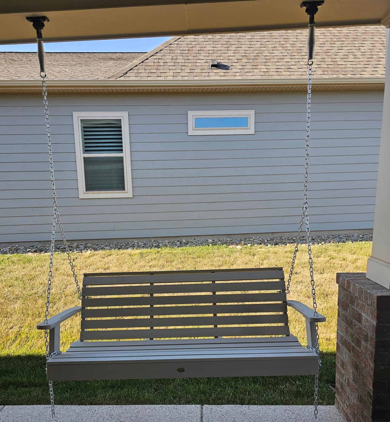 highwood Weatherly Porch Swing 5 Feet, White customer photo 1
