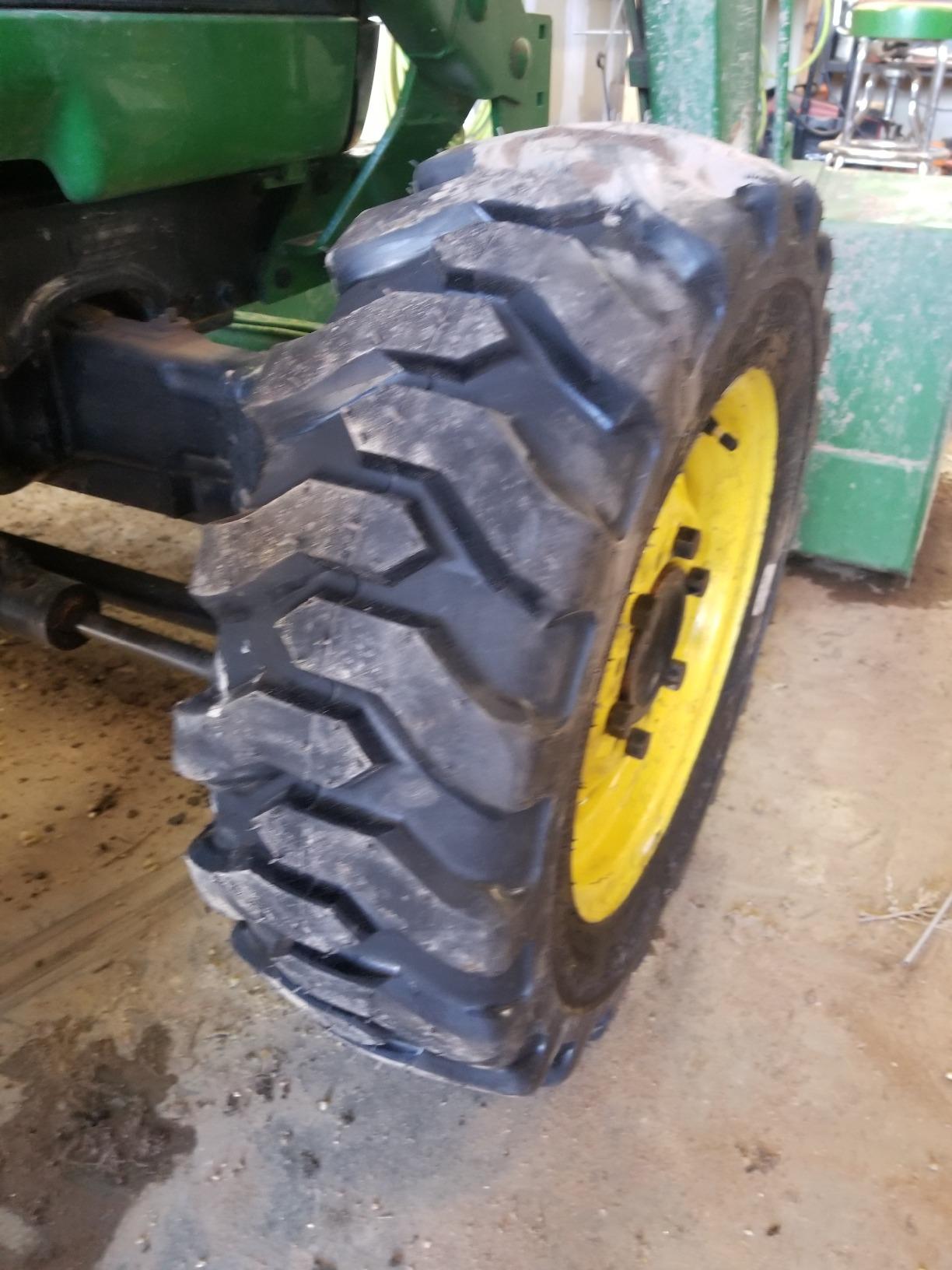 Carlisle Trac Chief Bias Tire - 25x8.50-14 customer photo 1