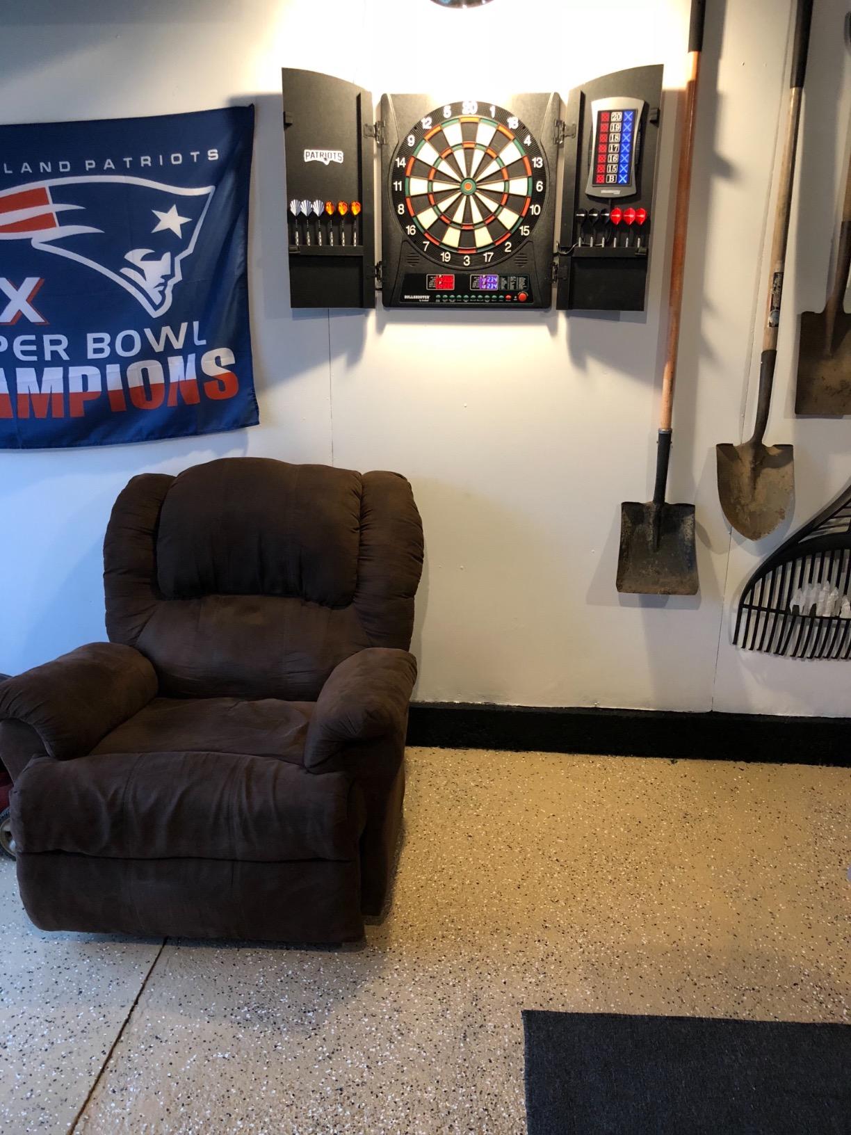Arachnid CricketMaxx 1.0: 13.5” recreation size with wood cabinet. Features 34 games, 183 variations, 8-player LED X/O scoring, and Heckler mode. Integrated storage for darts and accessories customer photo 2