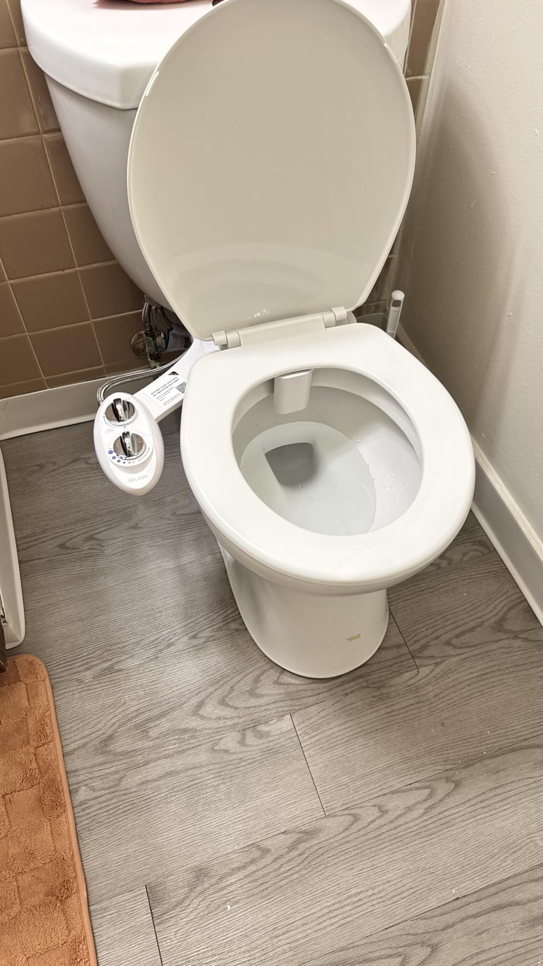 LUXE Bidet NEO 120 - Bidet Attachment for Toilet Seat, White customer photo 1
