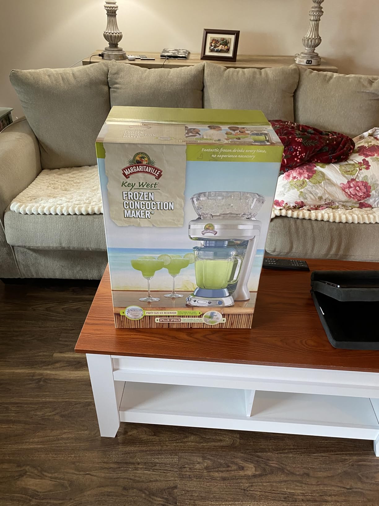 Margaritaville Key West Frozen Concoction Maker with Easy Pour Jar and XL Ice Reservoir, 4 Programmed Drink Settings, Great for Entertaining and Parties | Easy Pour Jar, XL Ice Reservoir, 4 Programmed Drink Settings, Great for Entertaining customer photo 2