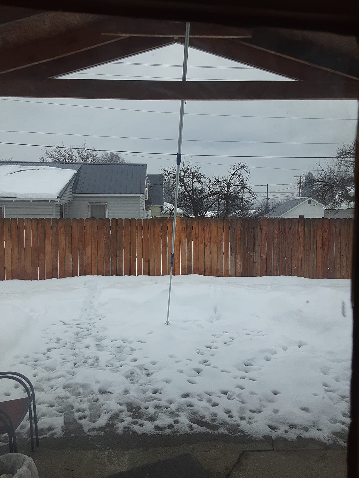 Snow Joe Telescoping Roof Rake, Extendable Leaf & Snow Shovel with Poly Blade, 25 Inch Wide, RJ204M customer photo 1