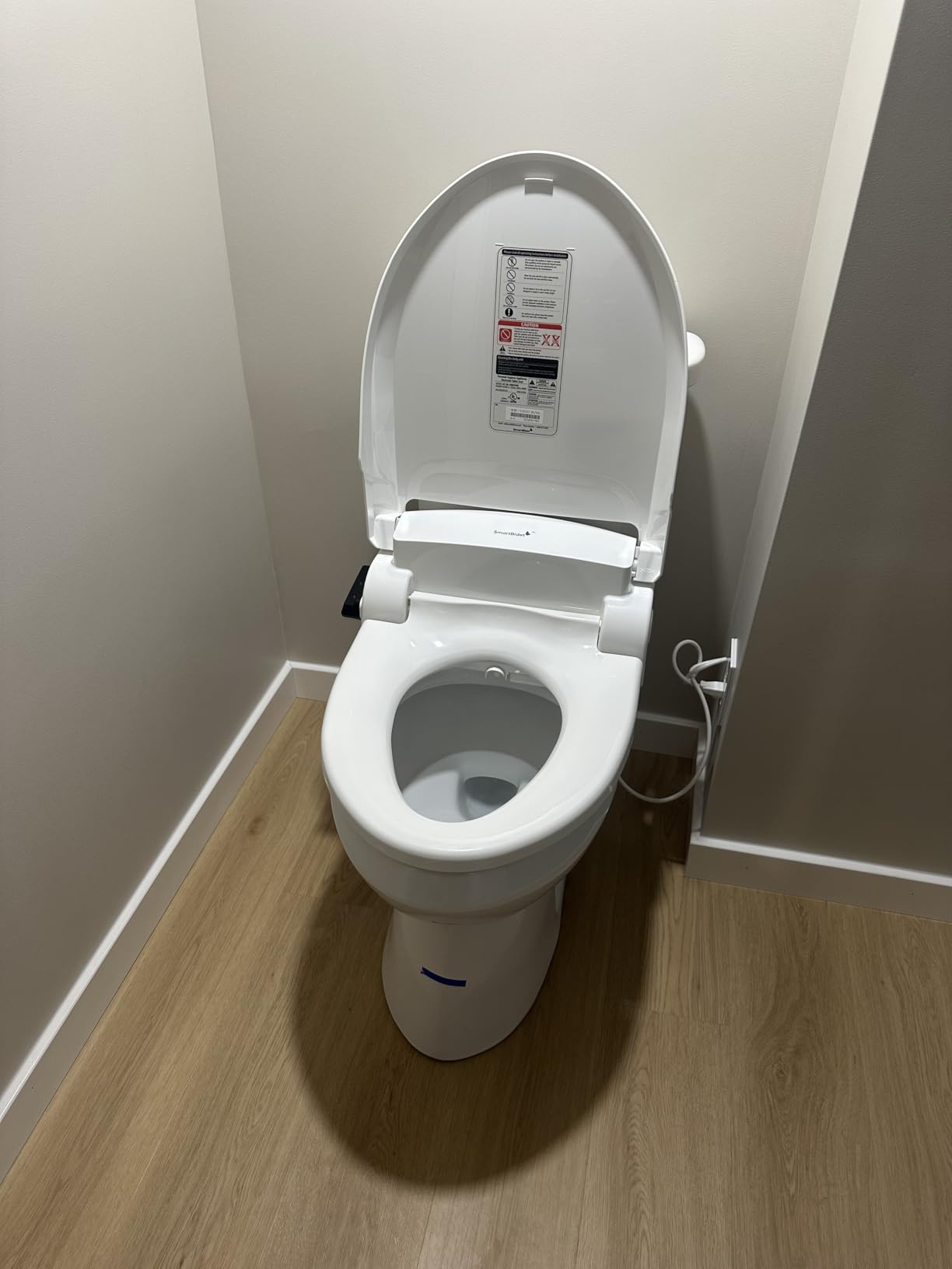 SmartBidet® SB-1000 Smart Bidet Electric Bidet Toilet Seat with Heated Seat, Warm Water, Air Dryer – Remote Control, Elongated customer photo 2