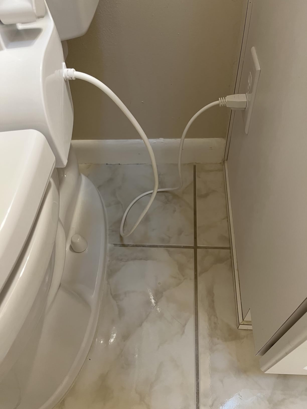 ALPHA BIDET JX2 Elongated Bidet Toilet Seat, White, Endless Warm Water, *NEW* Bowl Mist, LED Light, Quiet Operation, Wireless Remote, Stainless Steel Nozzle, Sittable Lid, 3 Year Warranty customer photo 1