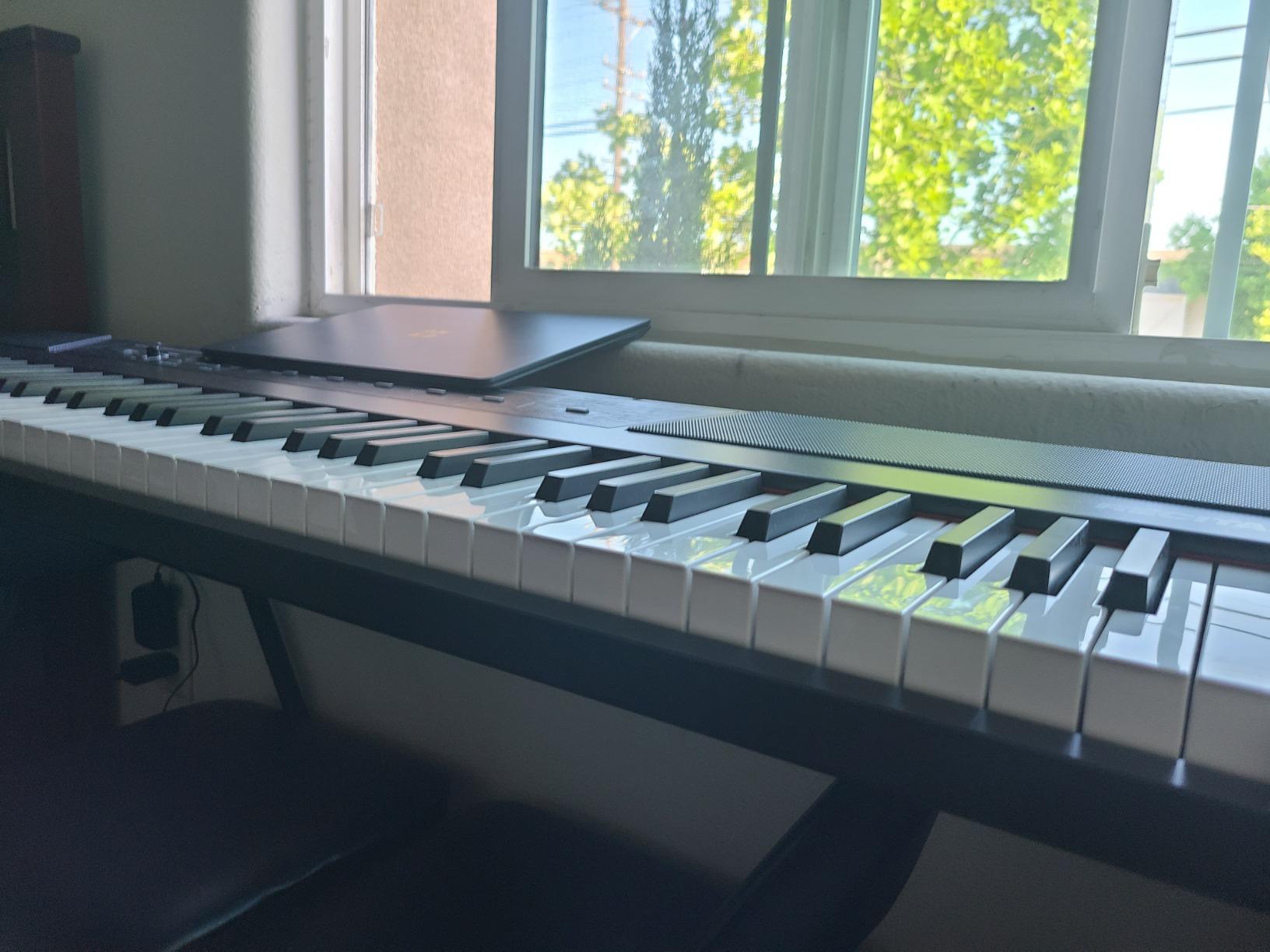 Alesis Recital Digital Piano 88-Key Semi-Weighted customer photo 2