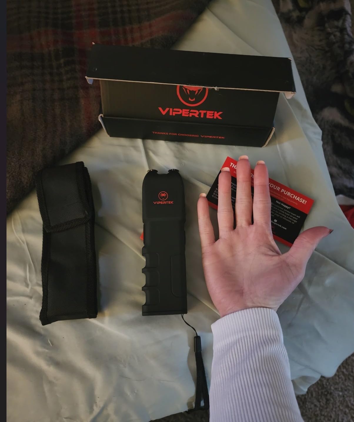 VIPERTEK VTS-989 Stun Gun for Self Defense Rechargeable with LED Flashlight customer photo 2