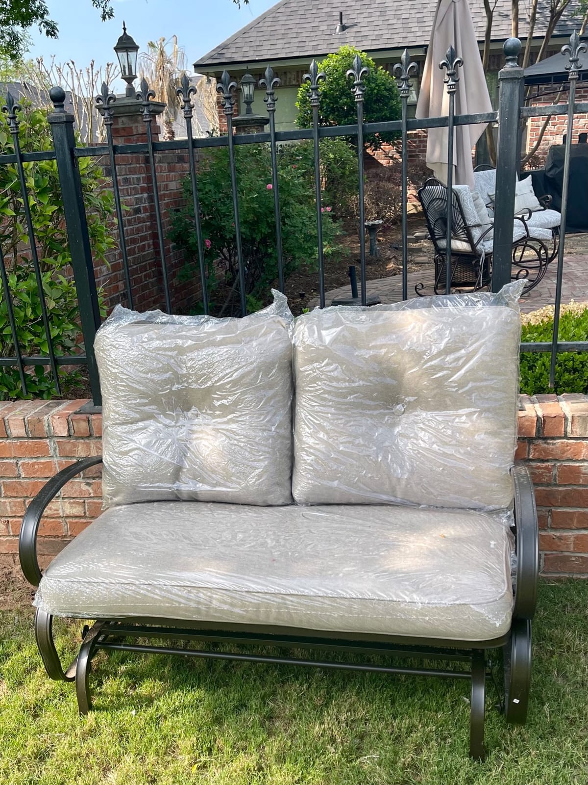 Giantex Outdoor Glider Bench, Patio 2 Person Loveseat with Removable Cushion, Thick Padded Seat, Stable Steel Frame, Outside Glider Swing Chair for Deck, Poolside, Yard, Balcony, Porch, Beige customer photo 2